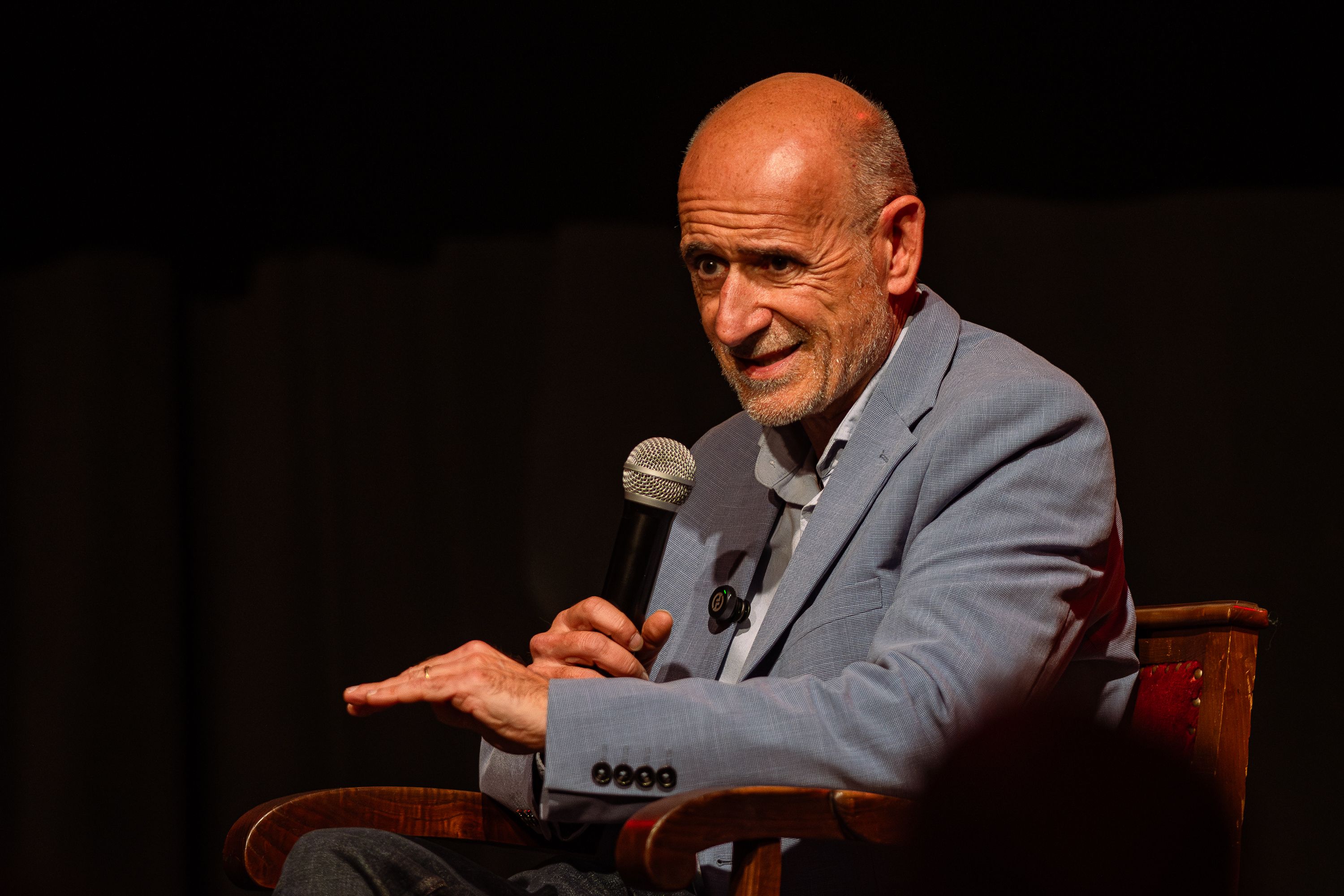 Presentació del llibre 'L'eclipsi del segle' de Joan Antón Català. FOTO: Pol Rodríguez (TOT Sant Cugat)