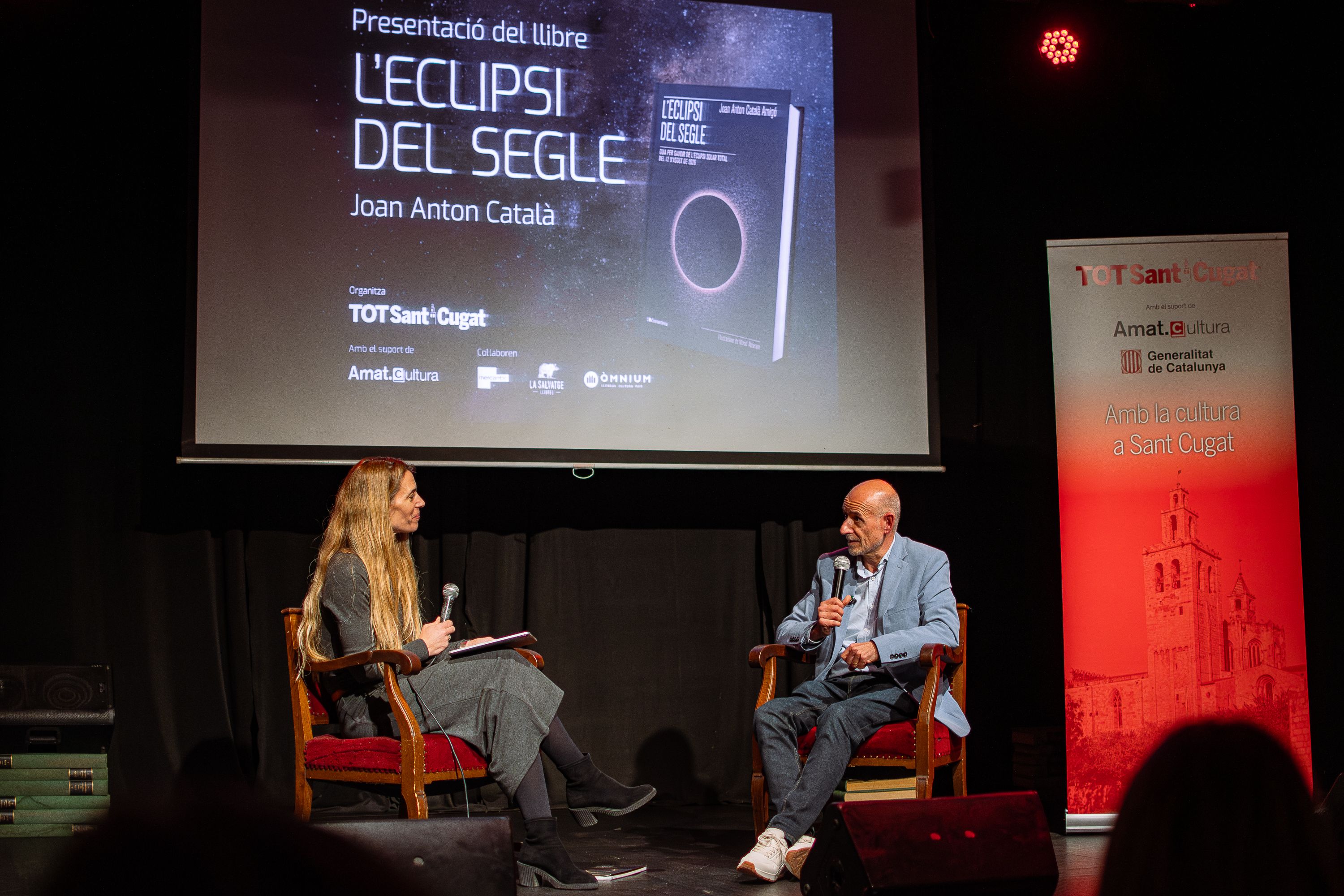Presentació del llibre 'L'eclipsi del segle' de Joan Antón Català. FOTO: Pol Rodríguez (TOT Sant Cugat)