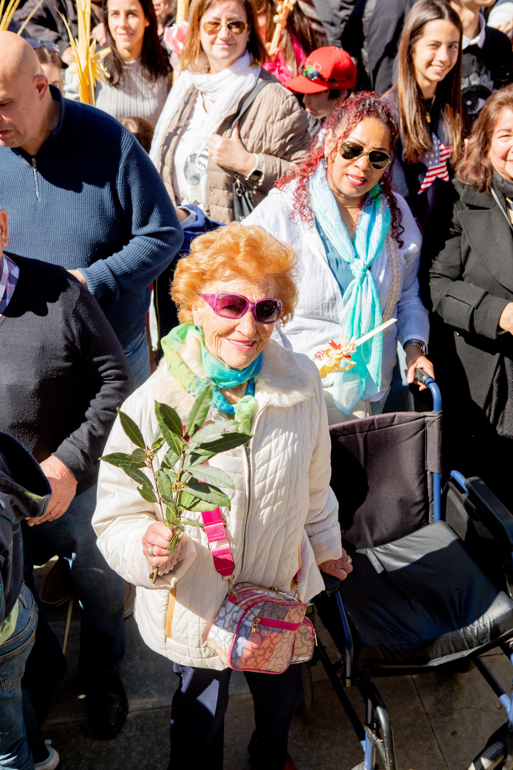 Sant Cugat s'omple de gom a gom per celebrar el Diumenge de Rams. Joana Arribas (TOT Sant Cugat)