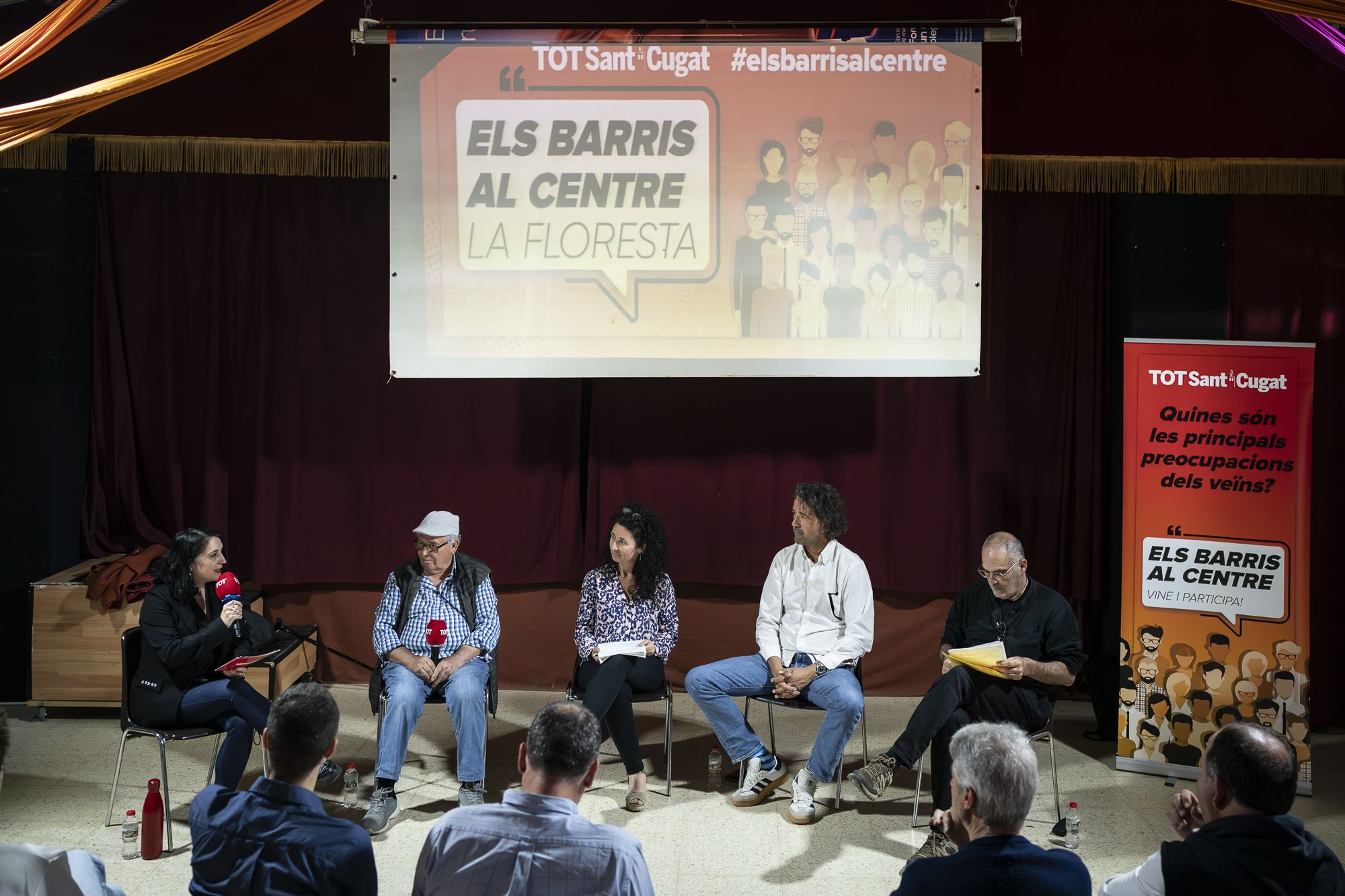Debat a la Floresta del cicle 'Els barris al centre'. FOTO: Mireia Comas TOT Sant Cugat