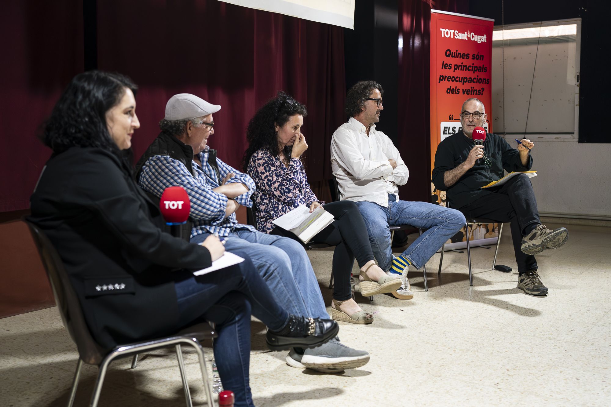 Debat a la Floresta del cicle 'Els barris al centre'. FOTO: Mireia Comas TOT Sant Cugat