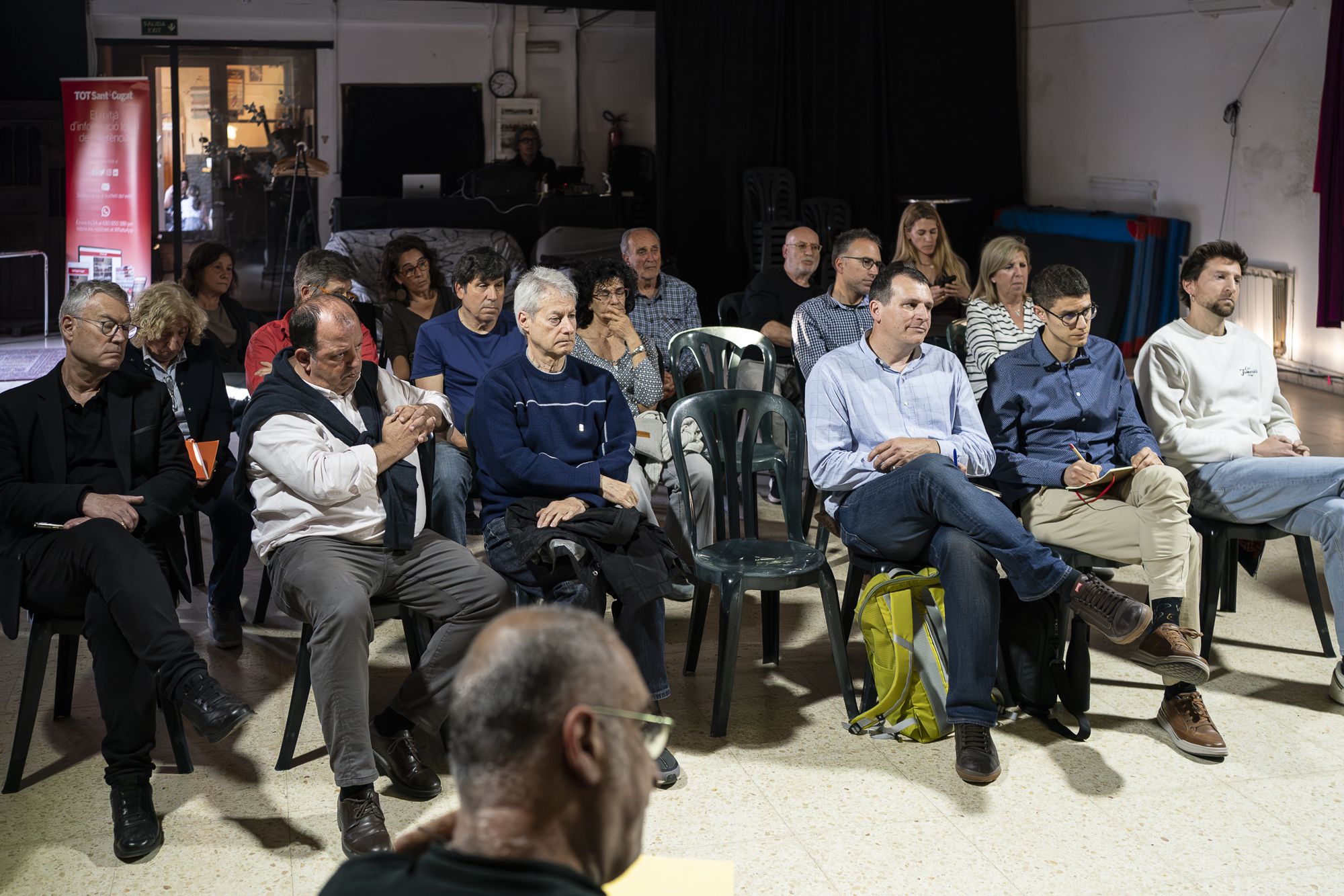 Debat a la Floresta del cicle 'Els barris al centre'. FOTO: Mireia Comas TOT Sant Cugat