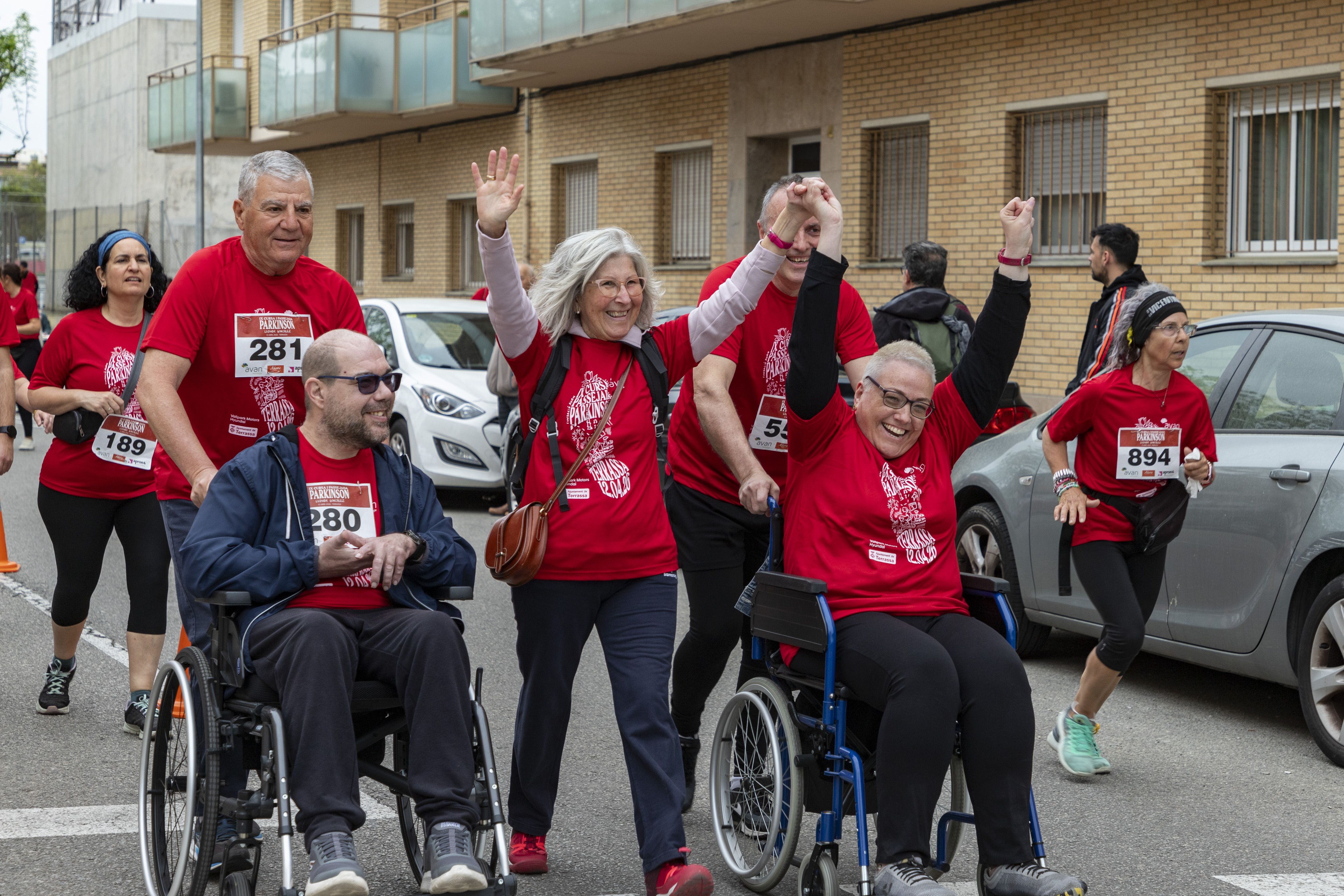 Cursa amb motiu del Dia Mundial del Parkinson a Terrassa. FOTO: Cedida