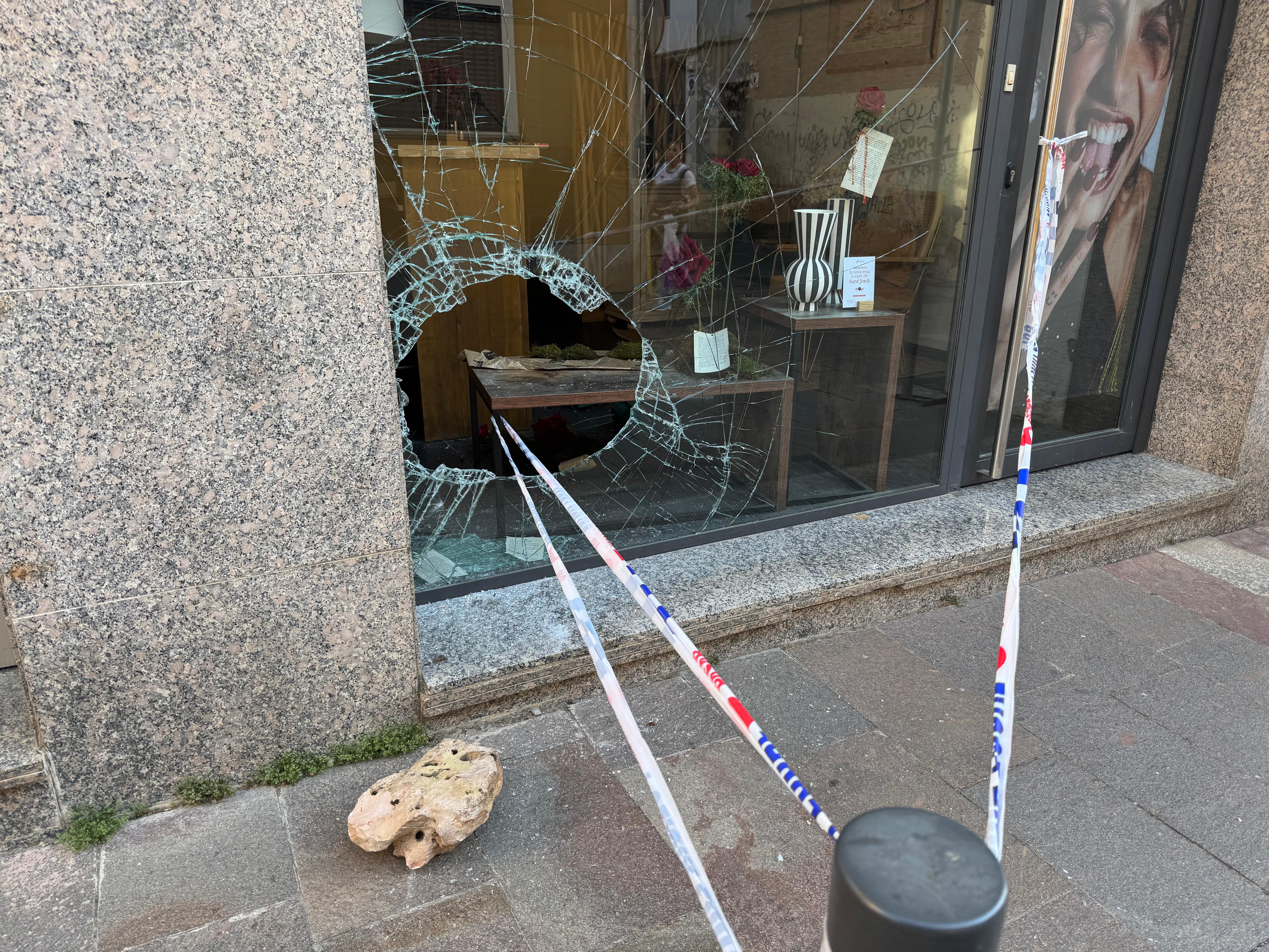 Roben amb danys a un centre d'estètica del centre de Sant Cugat