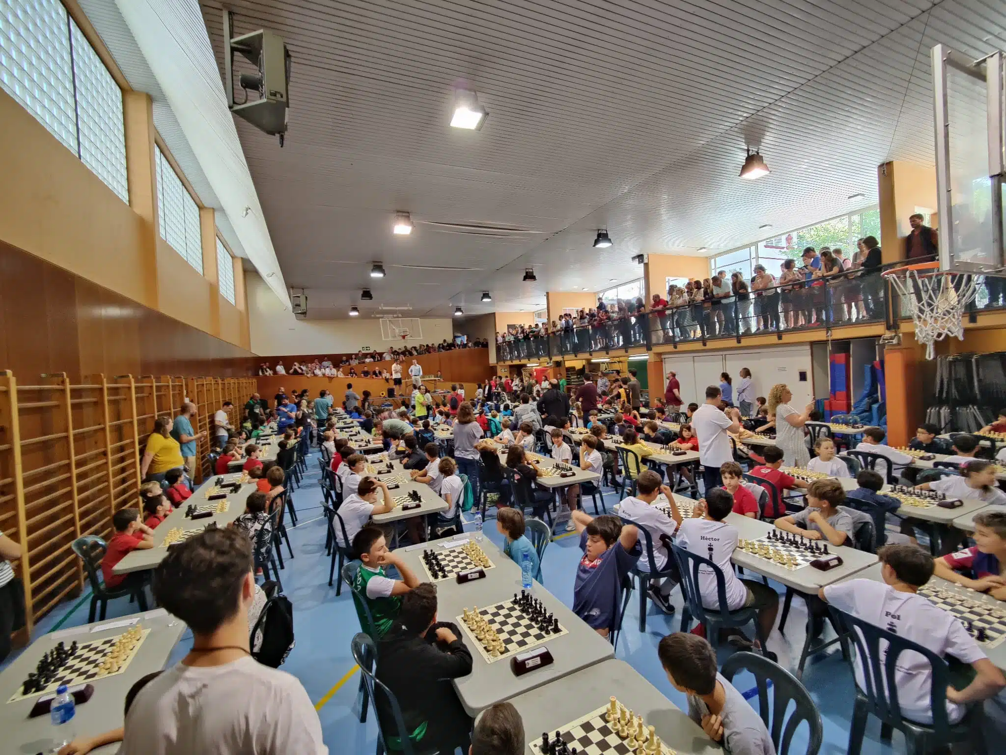 Una edició anterior del Torneig Escolar d'Escacs del Club Dos Torres Sant Cugat. FOTO: Cedida