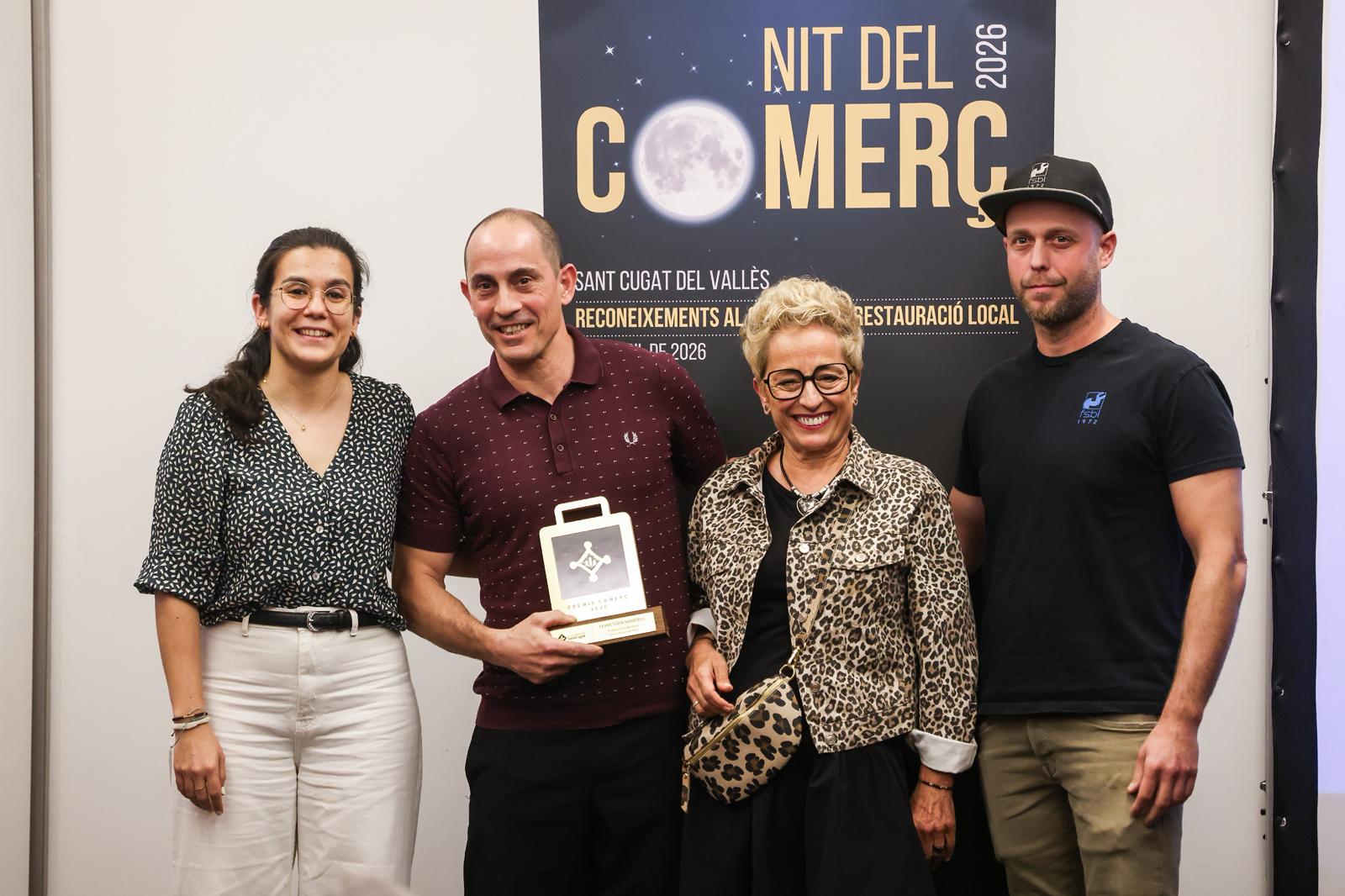 Reconeixement a Ferreteria Sabadell. FOTO: Ajuntament