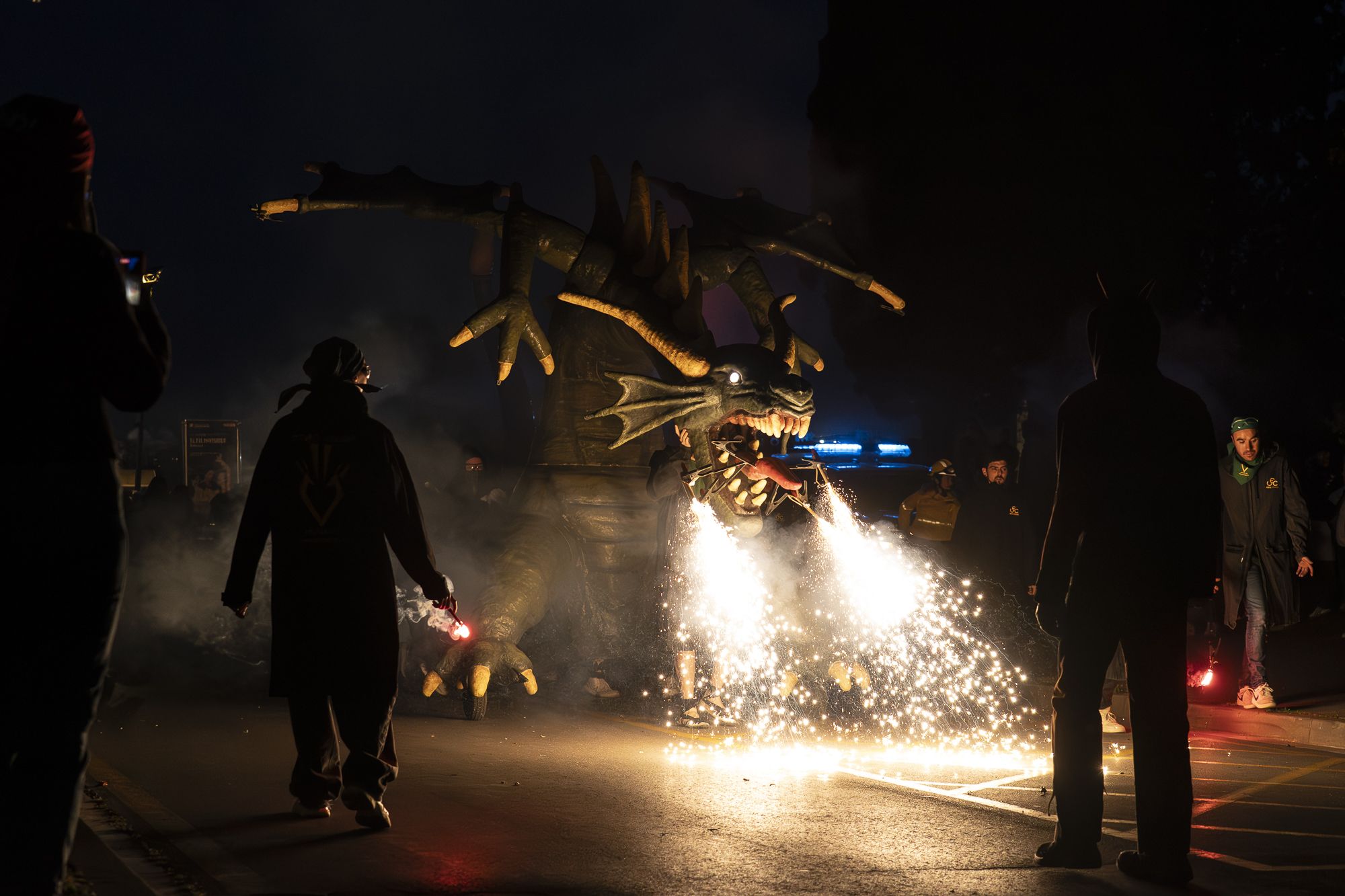 Correfoc i ball de foc de l'Encabronada 2026. FOTO: Mireia Comas