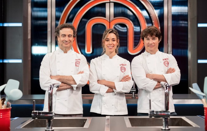  Pepe Rodríguez, Delicious Martha i Jordi Cruz, jurat del concurs Master Chef. FOTO: @masterchef_es