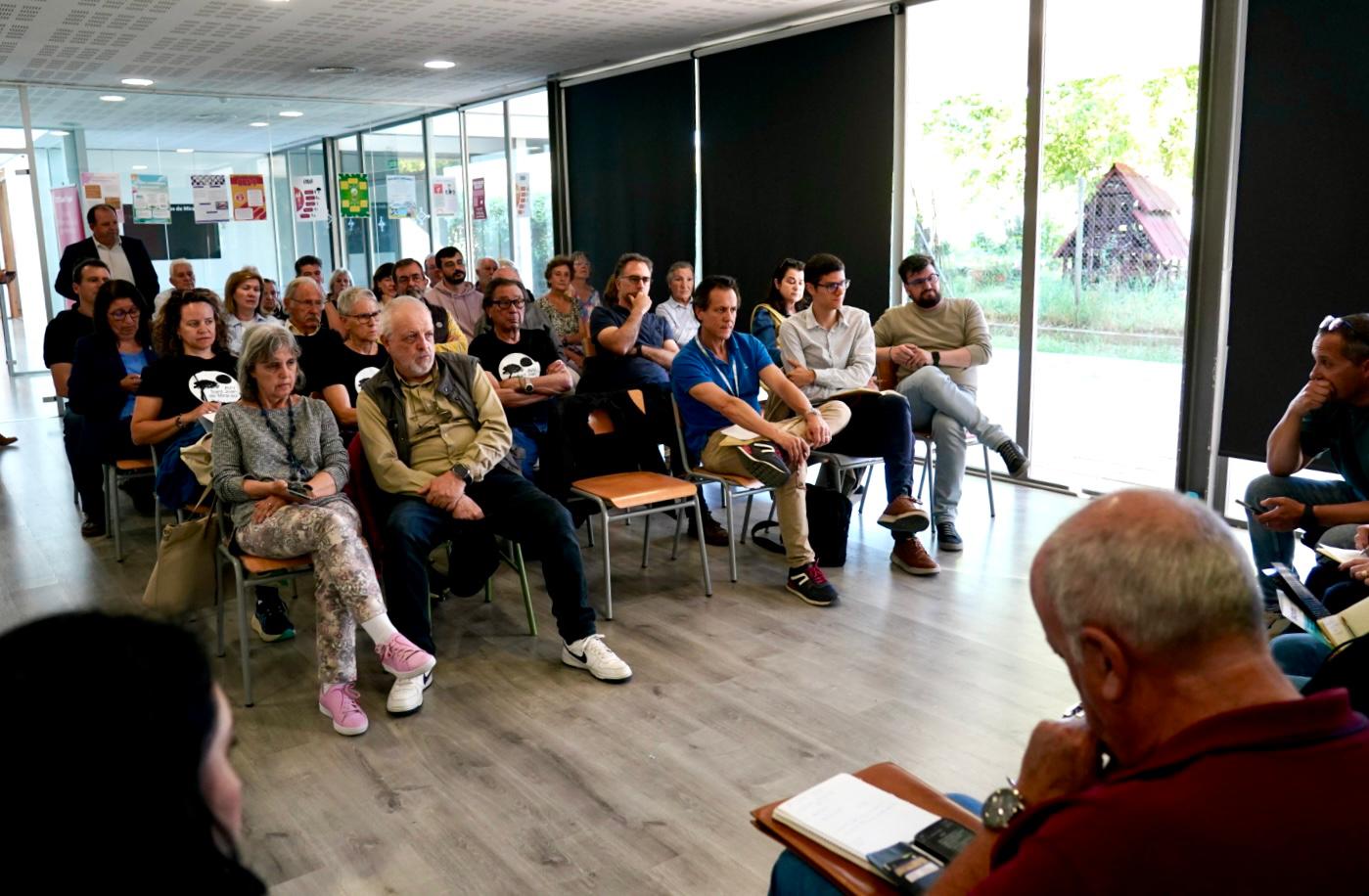 Debat a Mira-sol del cicle 'Els barris al centre'. FOTO: Mireia Comas (TOT Sant Cugat)