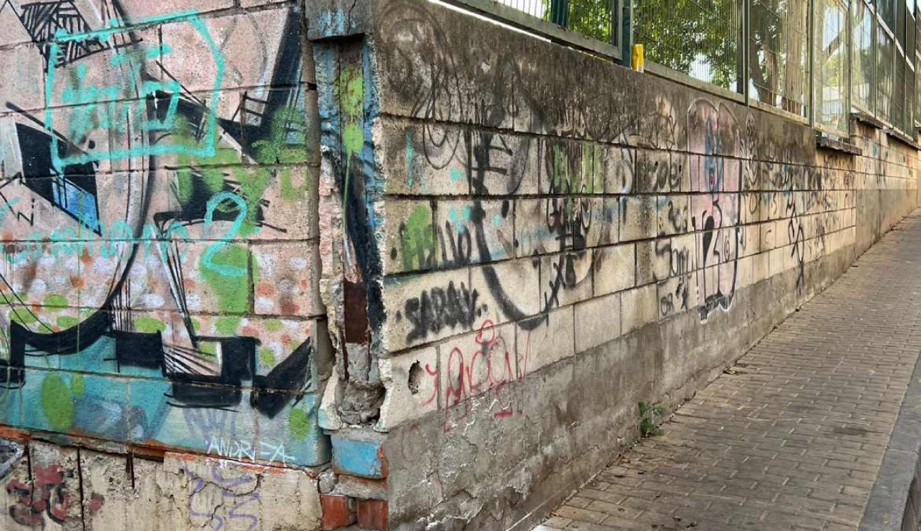 Grafitis a Valldoreix FOTO: PP 