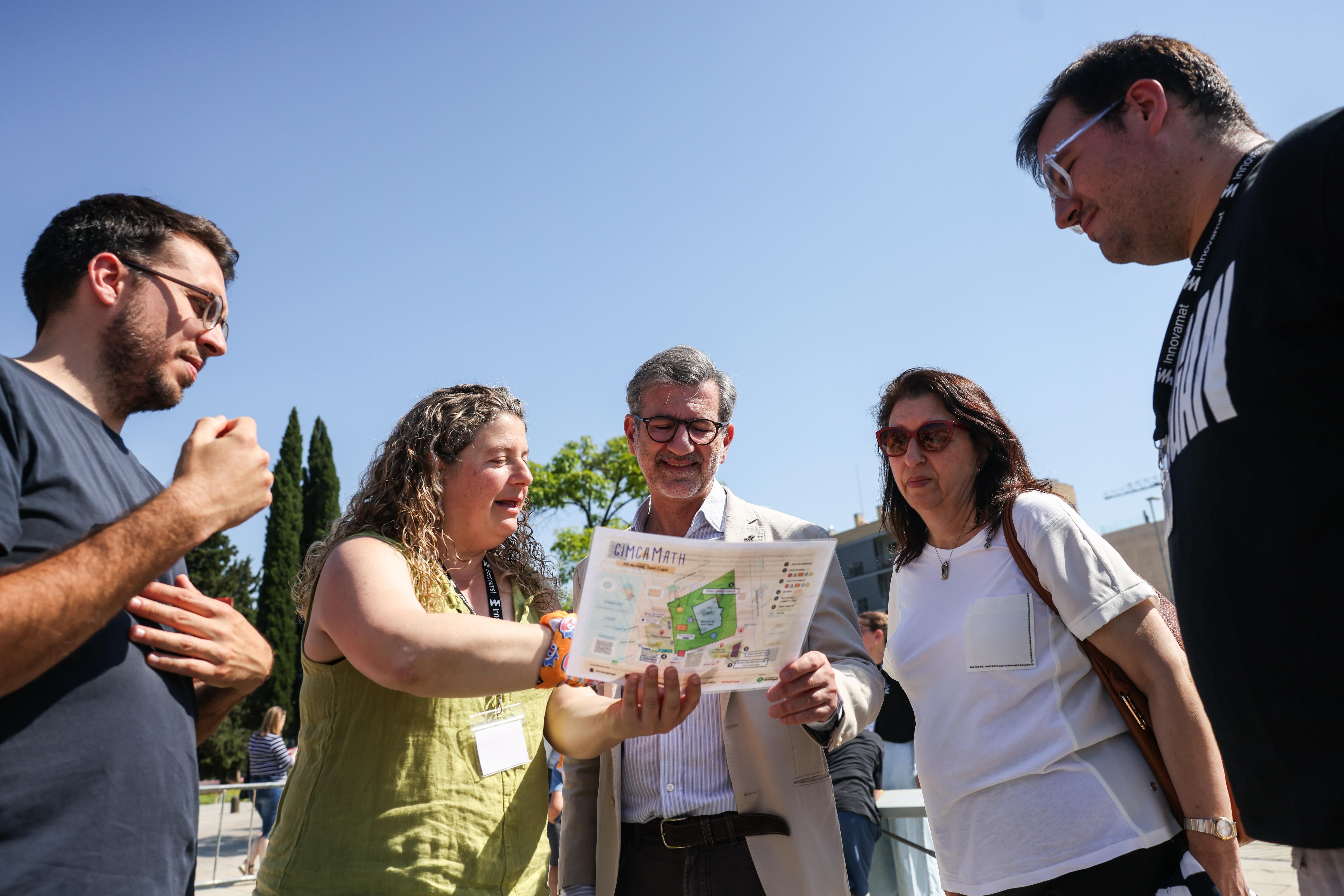 Uns 800 infants participen en la Gimcamath, una gimcana de matemàtiques a Sant Cugat FOTO: Ajuntament