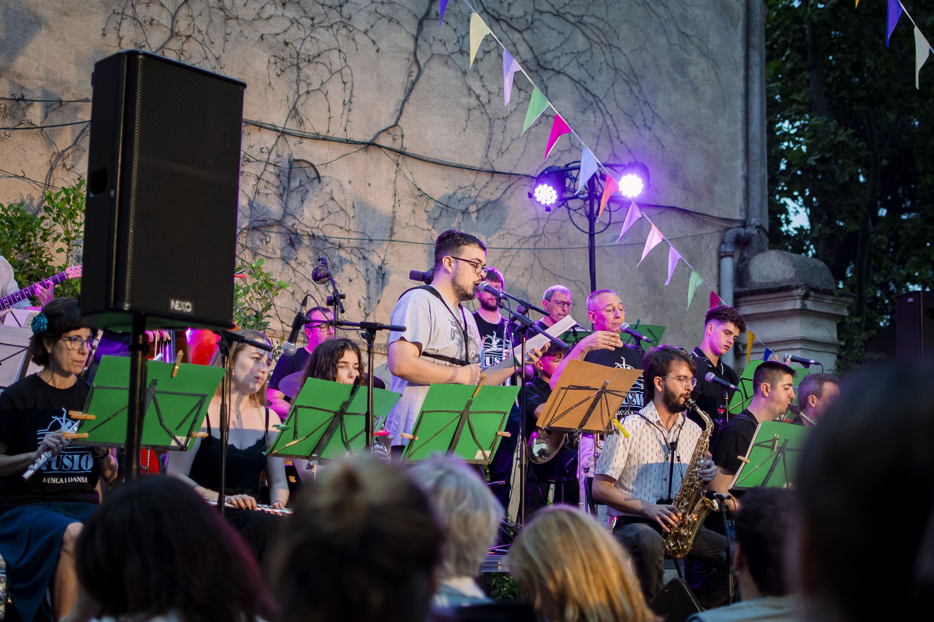 Concert de la Big Band de l'Escola Fusió pel 70è aniversari de l'Ateneu Santcugatenc. FOTO: Pol Rodríguez (TOT Sant Cugat)