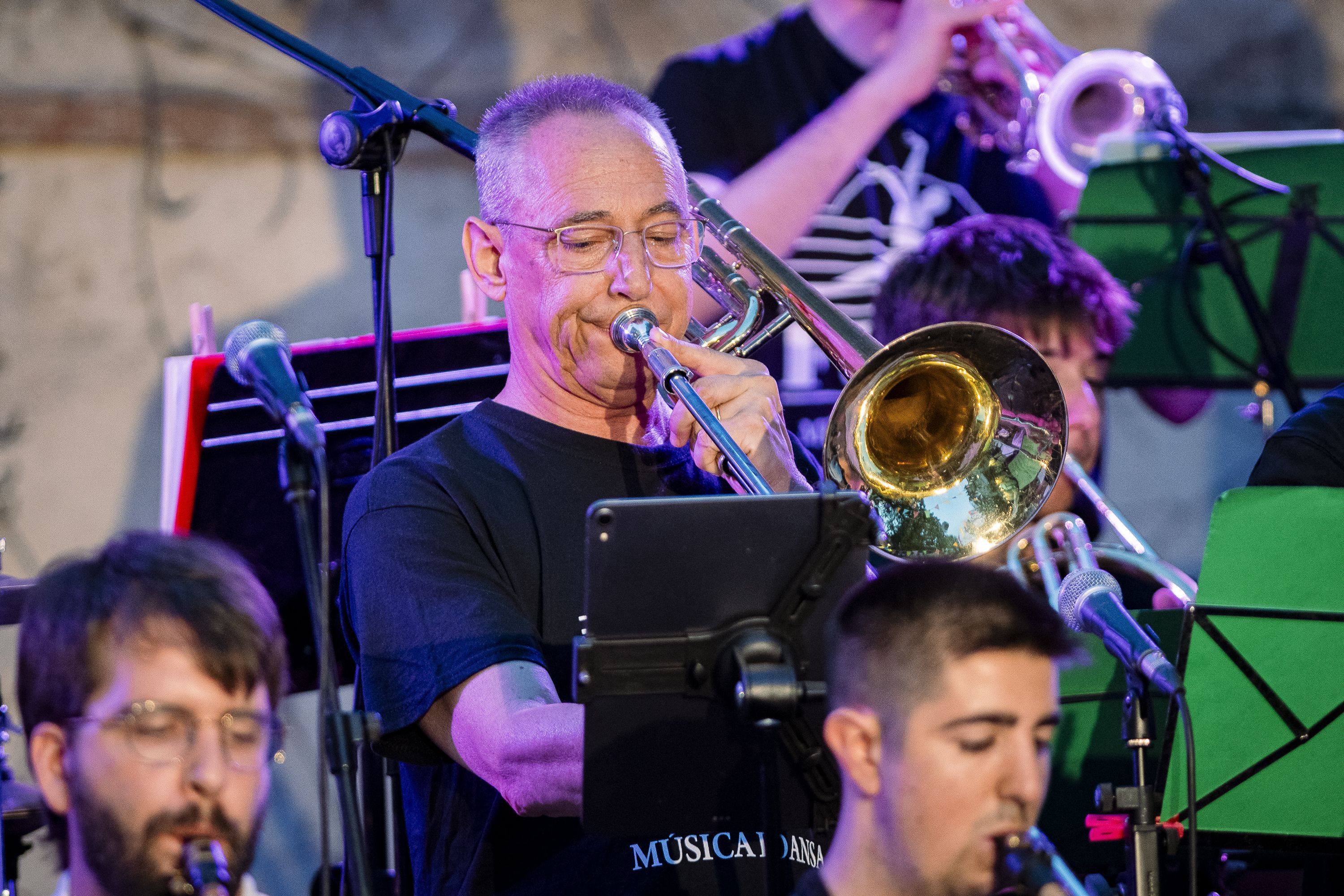 Concert de la Big Band de l'Escola Fusió pel 70è aniversari de l'Ateneu Santcugatenc. FOTO: Pol Rodríguez (TOT Sant Cugat)