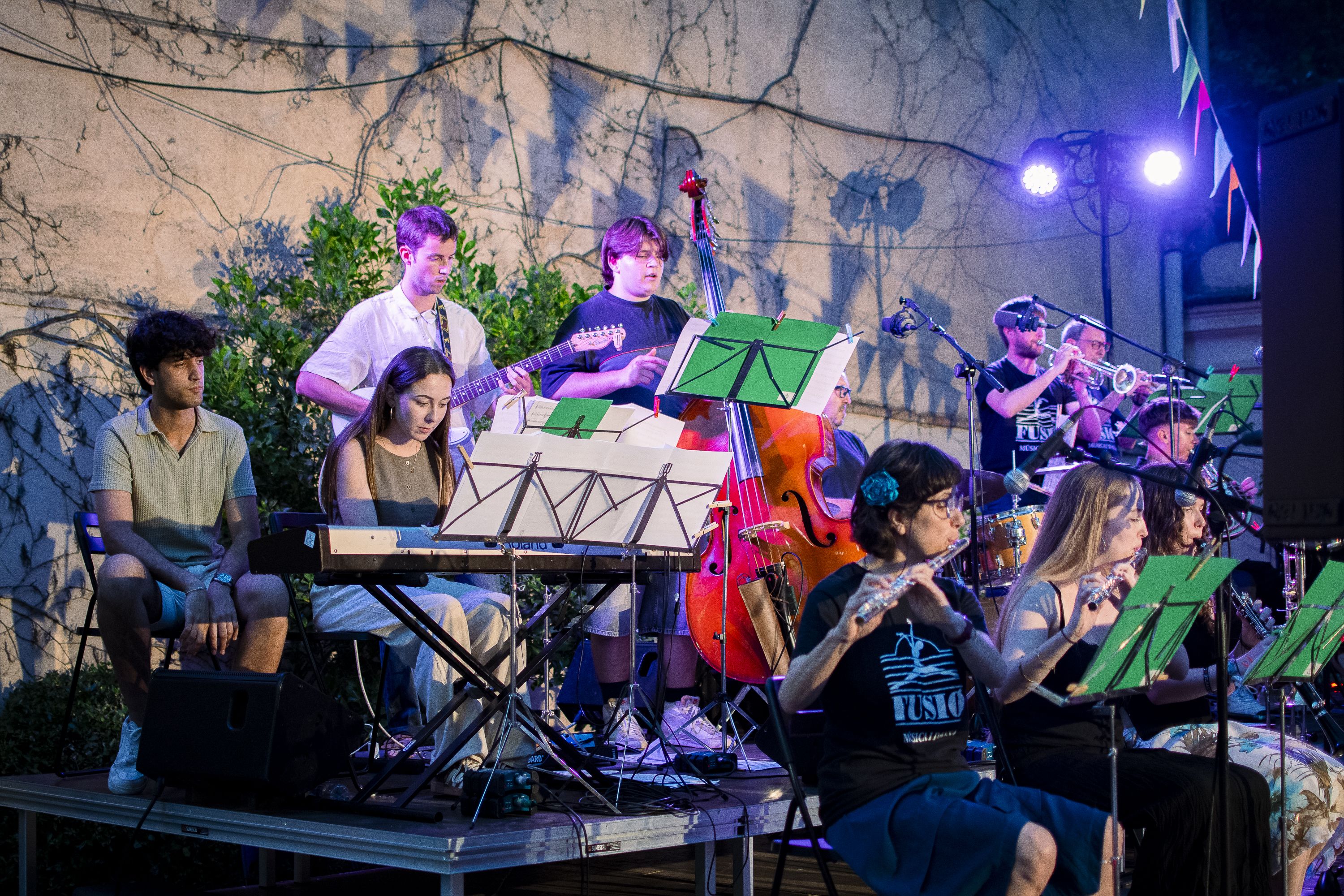 Concert de la Big Band de l'Escola Fusió pel 70è aniversari de l'Ateneu Santcugatenc. FOTO: Pol Rodríguez (TOT Sant Cugat)