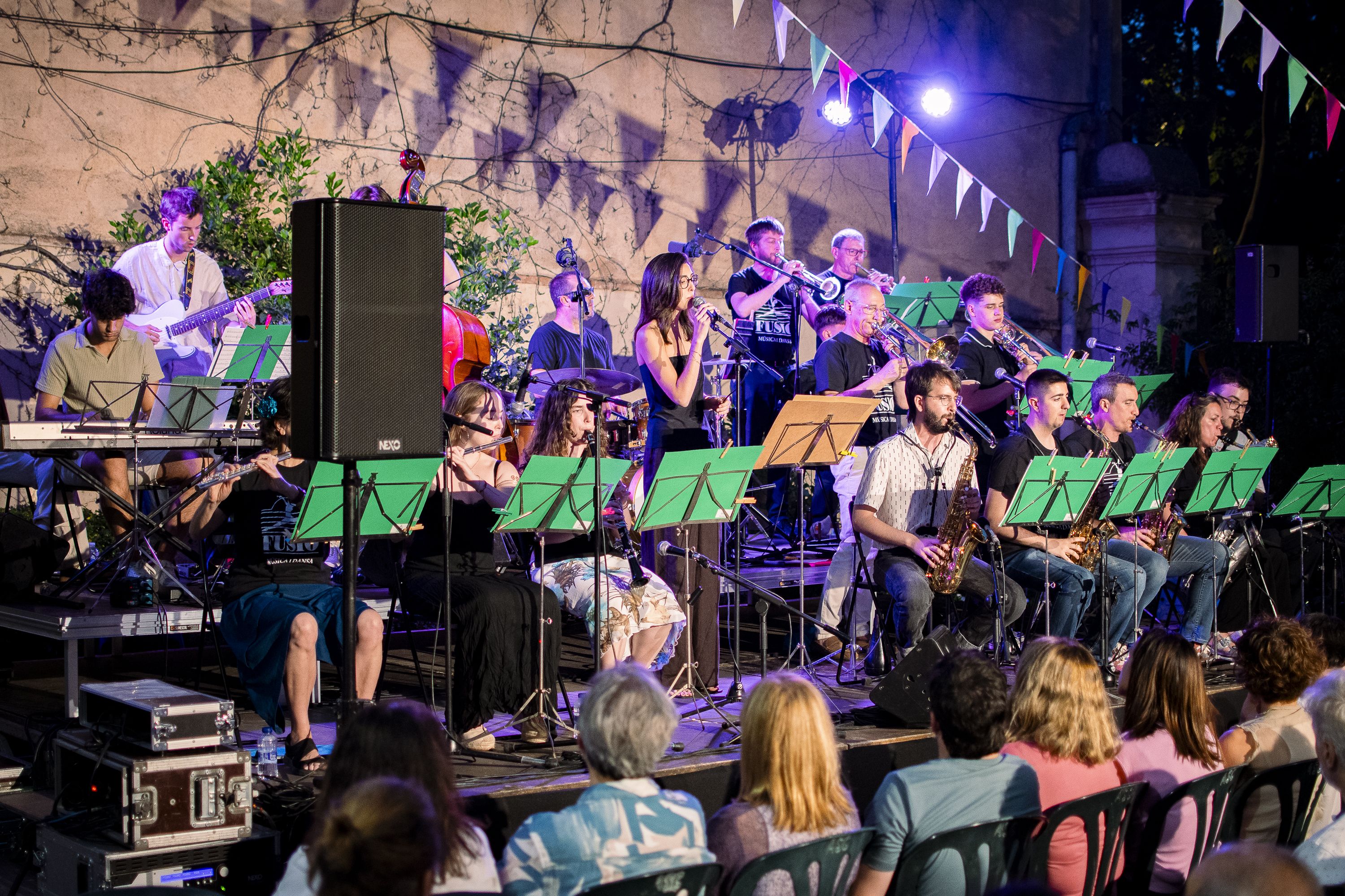 Concert de la Big Band de l'Escola Fusió pel 70è aniversari de l'Ateneu Santcugatenc. FOTO: Pol Rodríguez (TOT Sant Cugat)