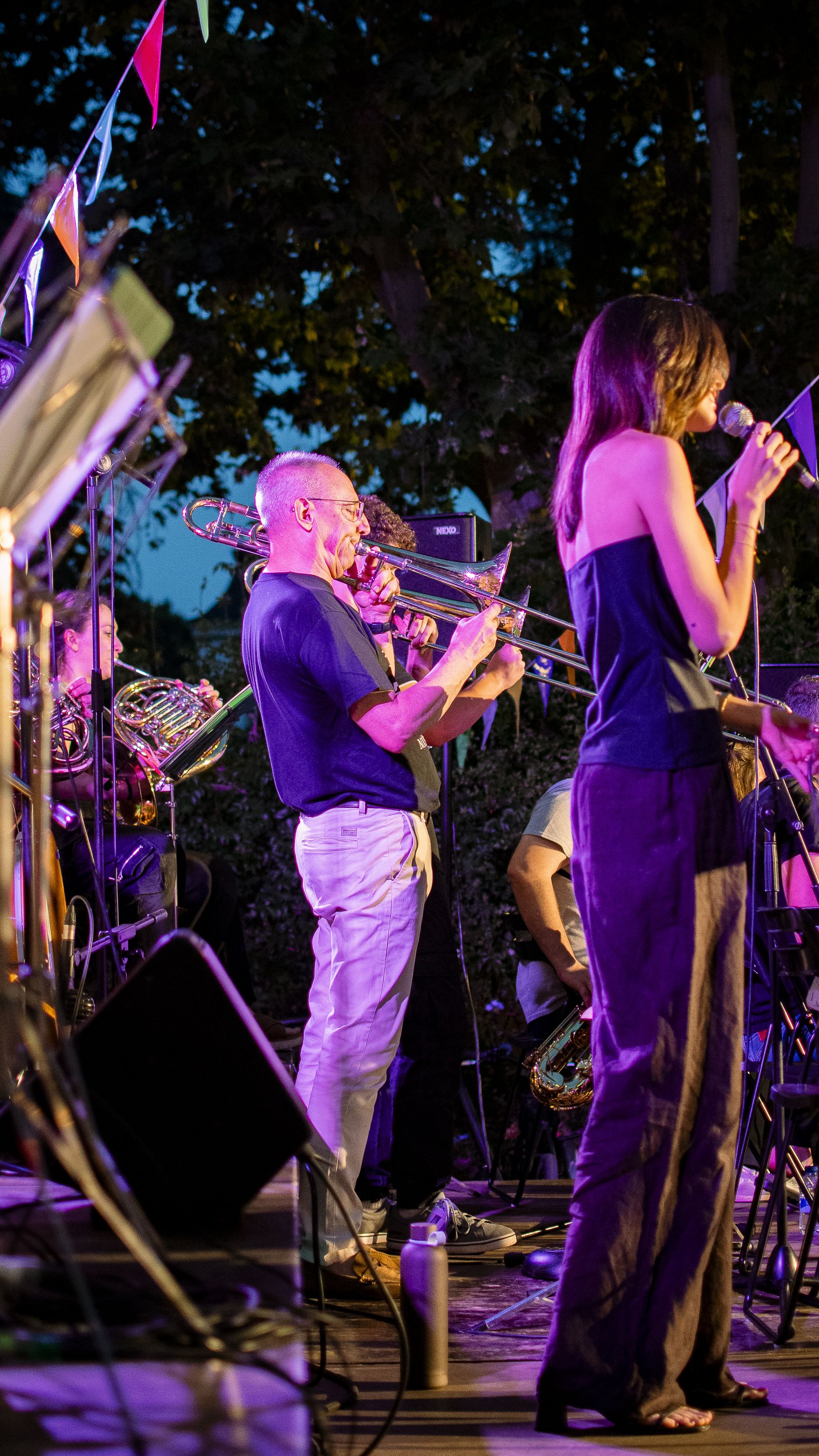 Concert de la Big Band de l'Escola Fusió pel 70è aniversari de l'Ateneu Santcugatenc. FOTO: Pol Rodríguez (TOT Sant Cugat)