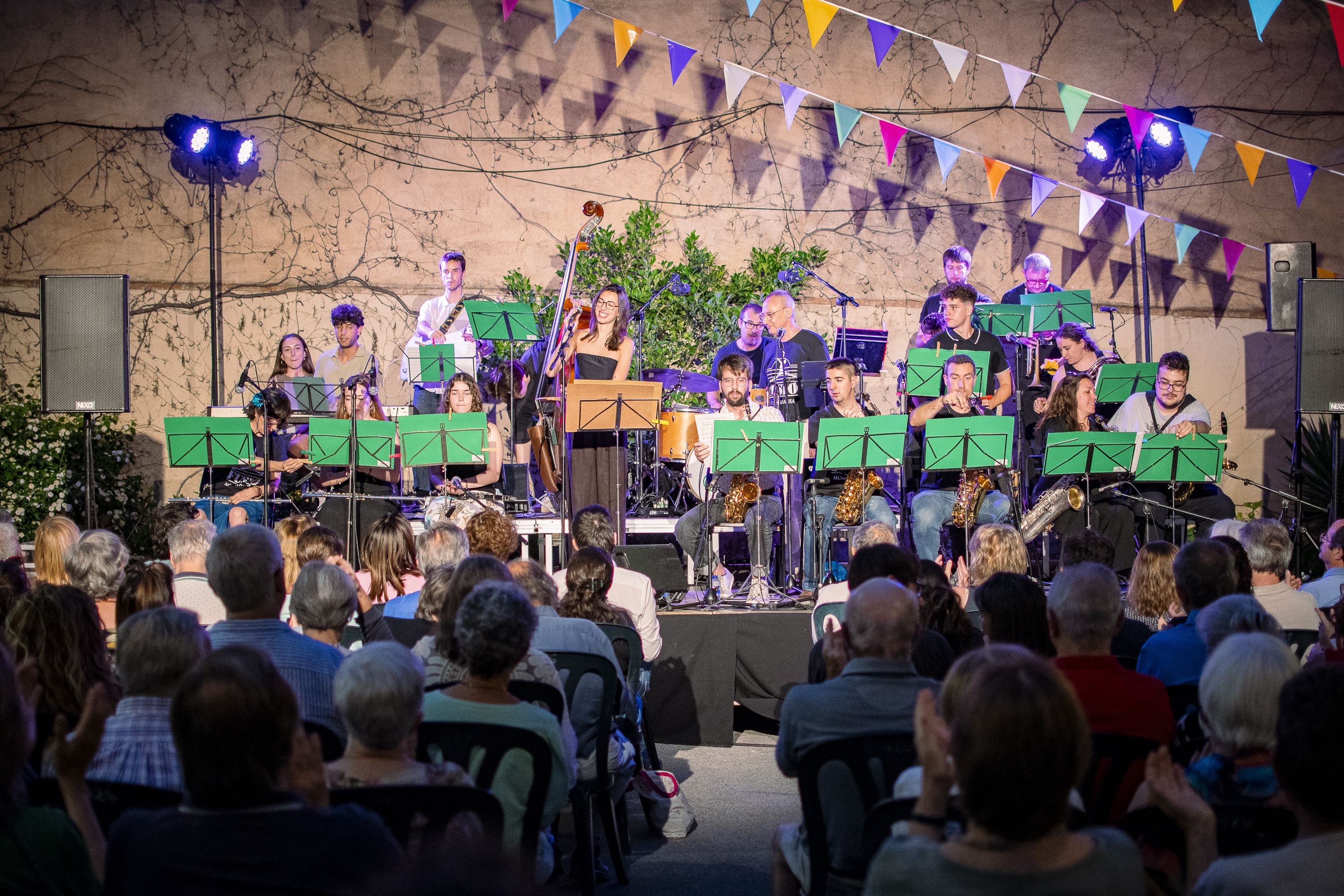 Concert de la Big Band de l'Escola Fusió pel 70è aniversari de l'Ateneu Santcugatenc. FOTO: Pol Rodríguez (TOT Sant Cugat)