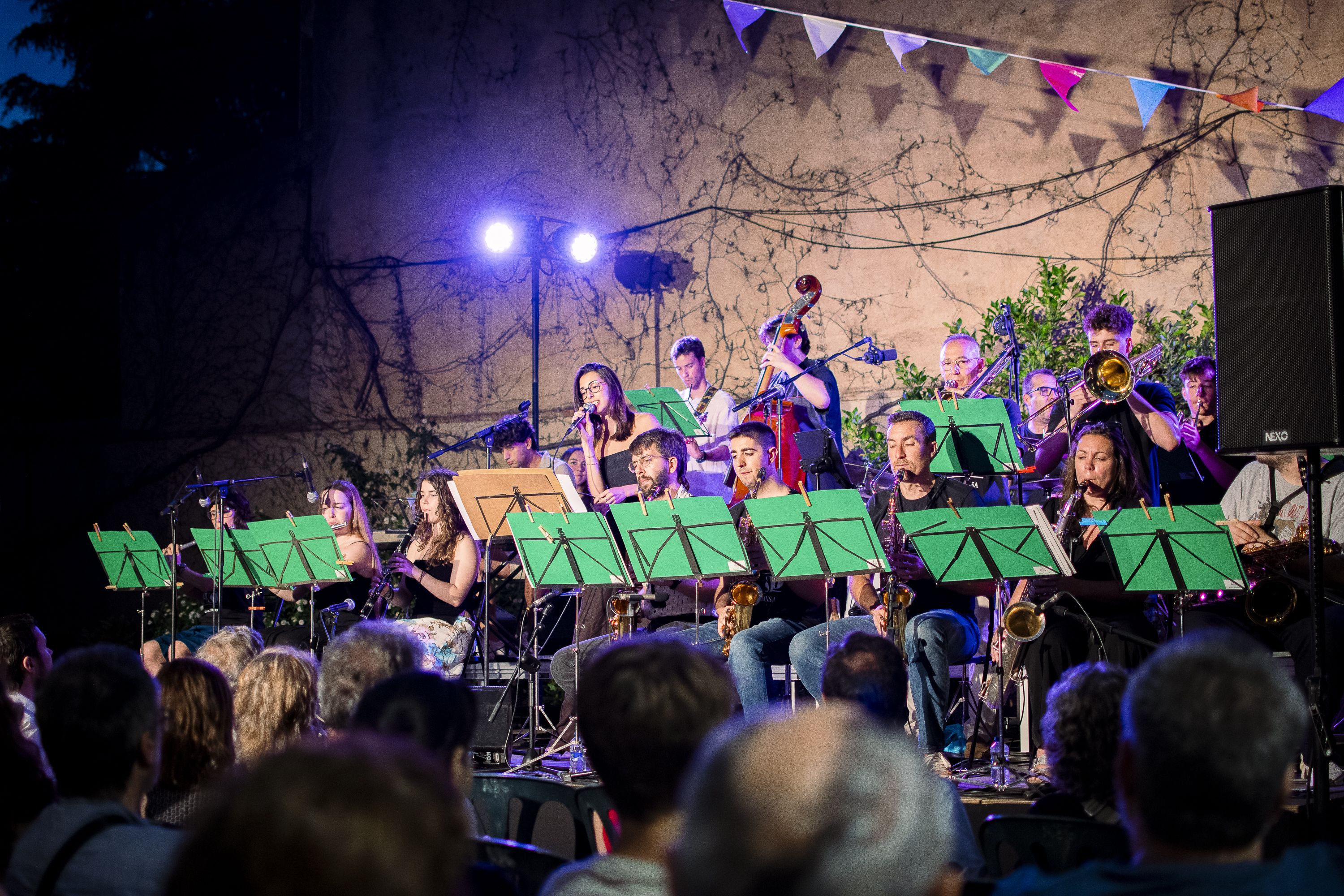 Concert de la Big Band de l'Escola Fusió pel 70è aniversari de l'Ateneu Santcugatenc. FOTO: Pol Rodríguez (TOT Sant Cugat)
