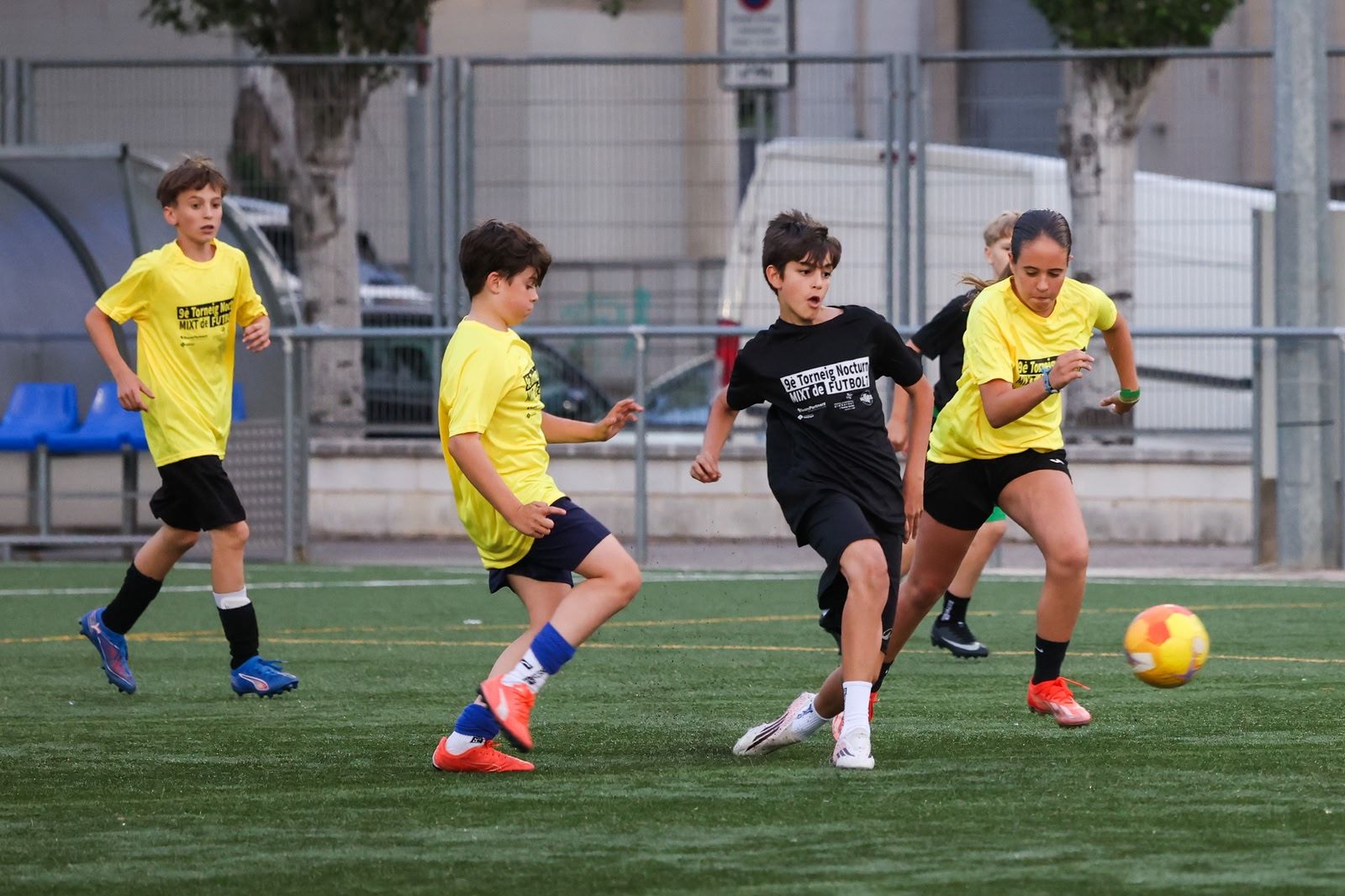 9a edició del Torneig Nocturn Mixt de Futbol 7 Enganxa't als Bons Hàbits.... FOTO: Ajuntament
