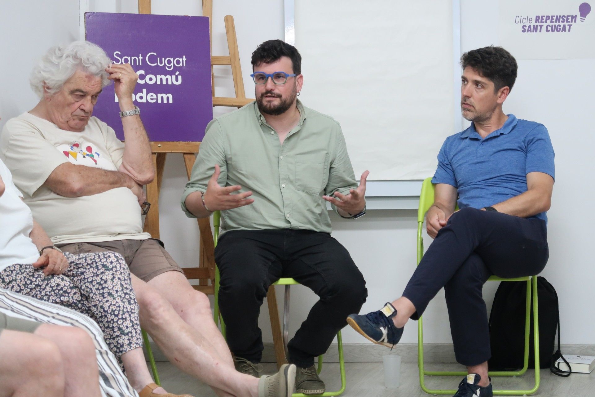Ramon Gutiérrez, portaveu d'En Comú Podem Sant Cugat, durant l'Assembla per escollir alcaldable. FOTO: Cedida.