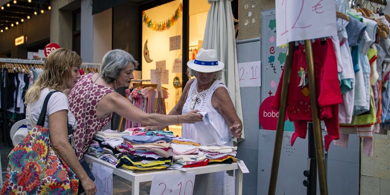 La Nit en Blanc 2026, la festa del comerç de Sant Cugat. FOTO: Pol Rodríguez (TOT Sant Cugat) 