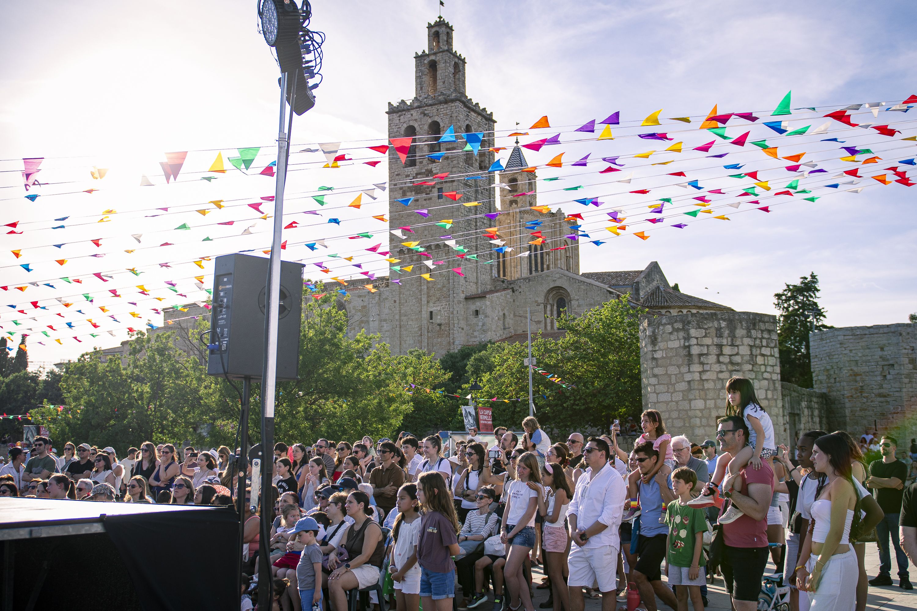 La Nit en Blanc 2026, la festa del comerç de Sant Cugat. FOTO: Pol Rodríguez (TOT Sant Cugat) 