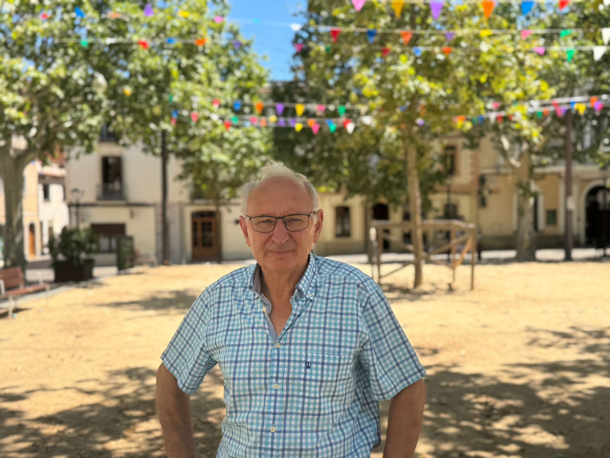 Josep Casas a la plaça de Barcelona, lloc on es va celebrar el Concurs d'Arrossos durant molts anys. FOTO: Cedida