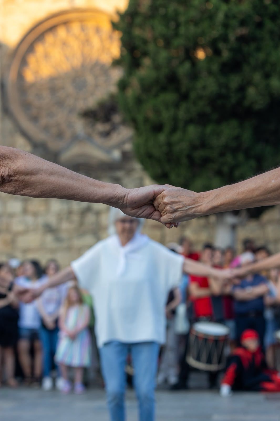 Flama del Canigó i encesa de la foguera 2026. FOTO: Ajuntament