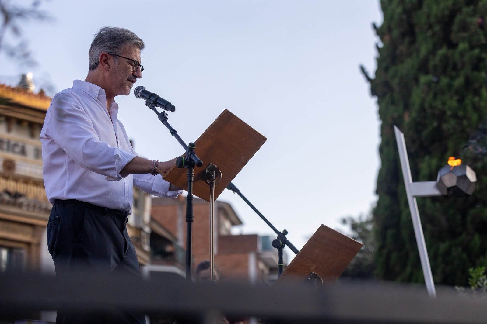 Flama del Canigó i encesa de la foguera 2026. FOTO: Ajuntament