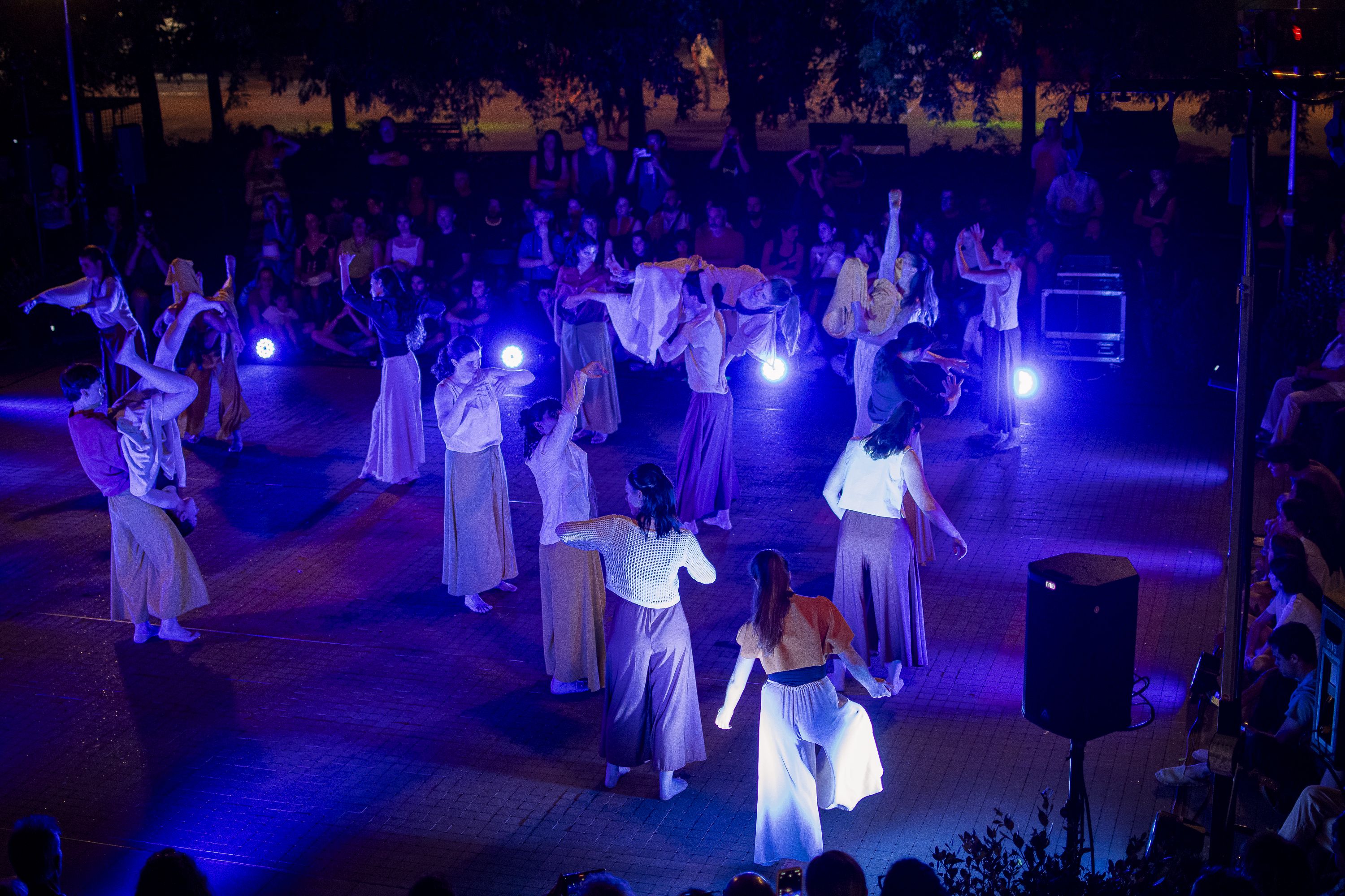 Esbart Sant Cugat: “Condemnades a dansar”. FOTO: Pol Rodríguez