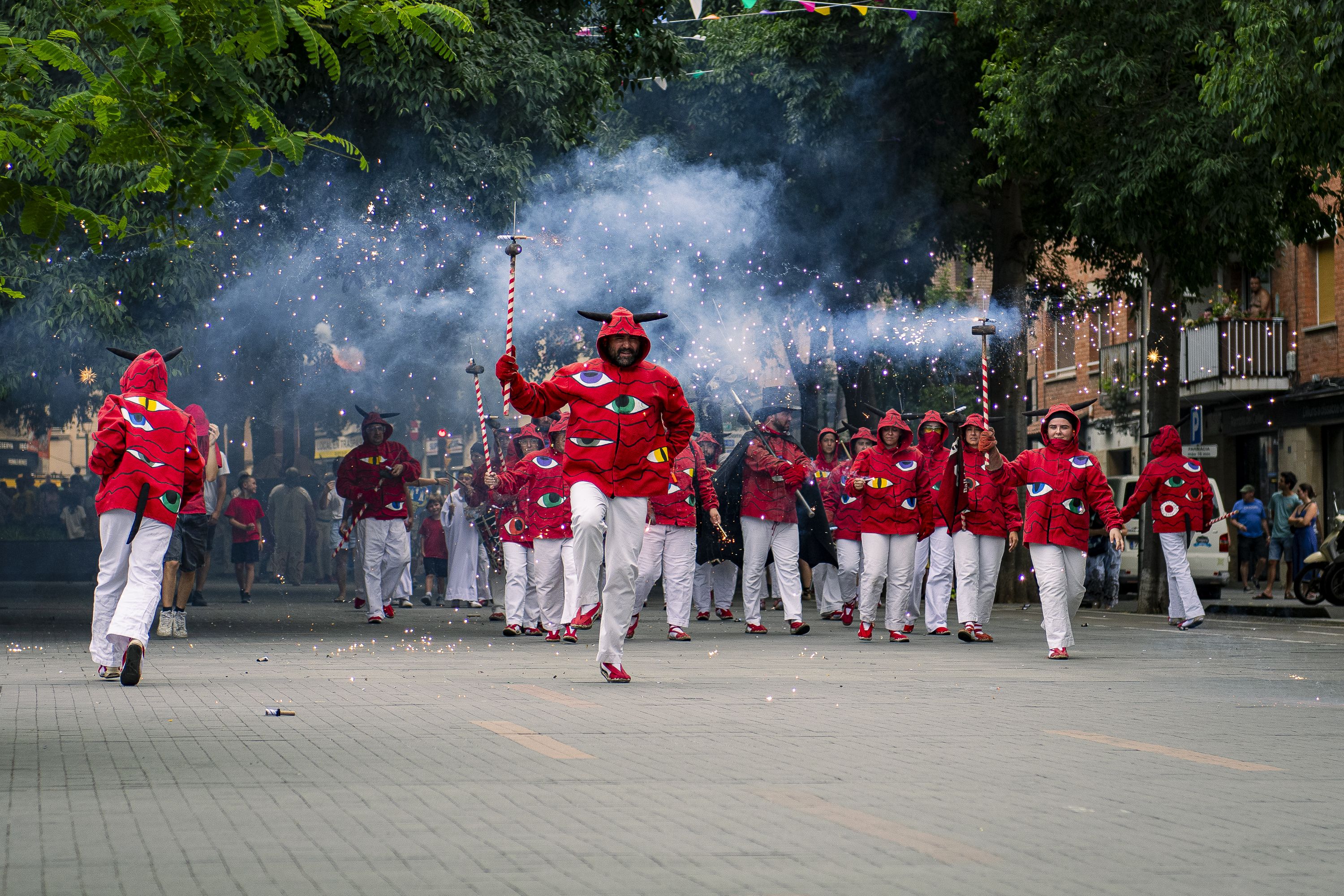Cercavila de balls i entremesos. FOTO: Pol Rodríguez (TOT Sant Cugat)
