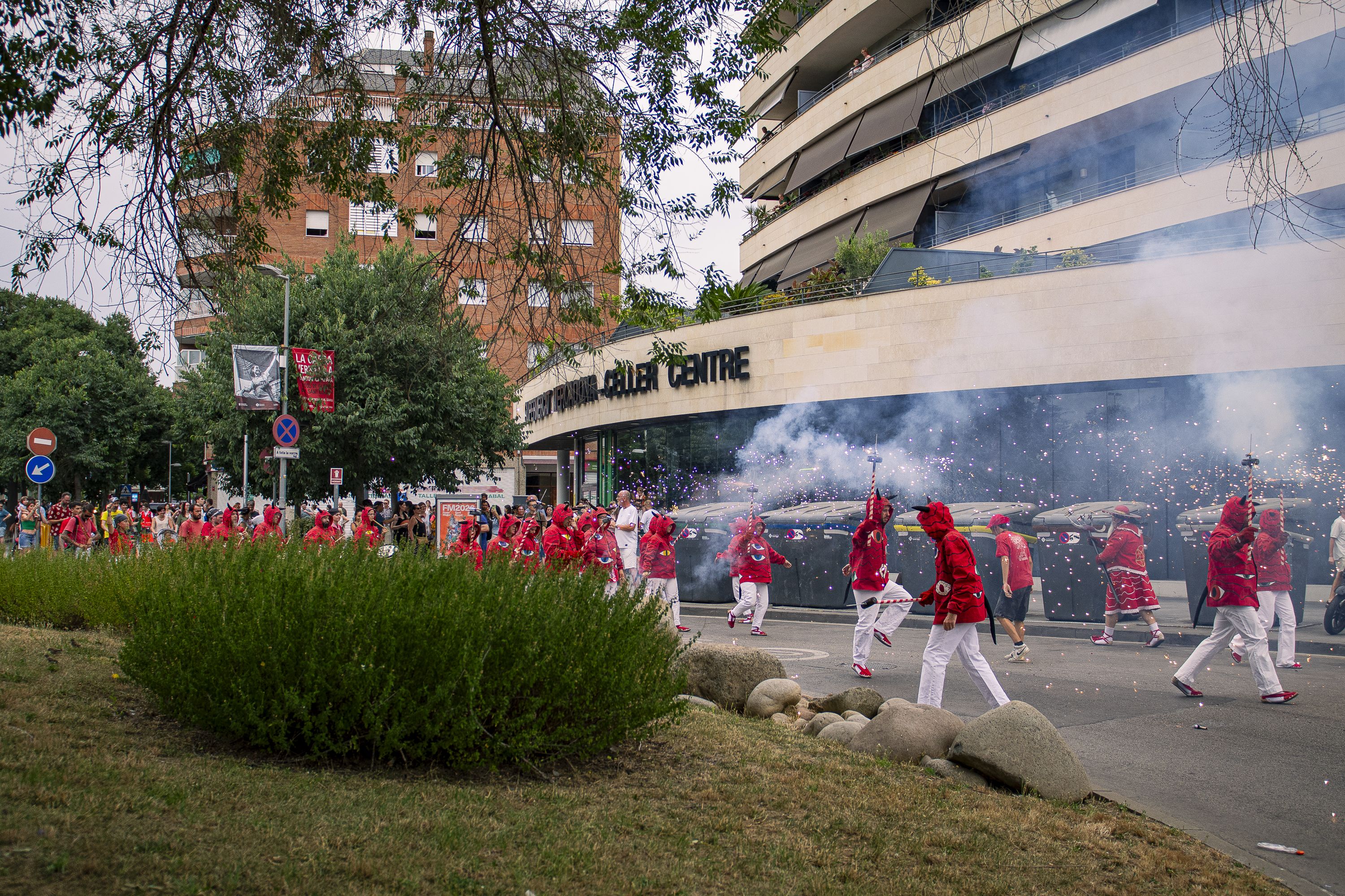 Cercavila de balls i entremesos. FOTO: Pol Rodríguez (TOT Sant Cugat)
