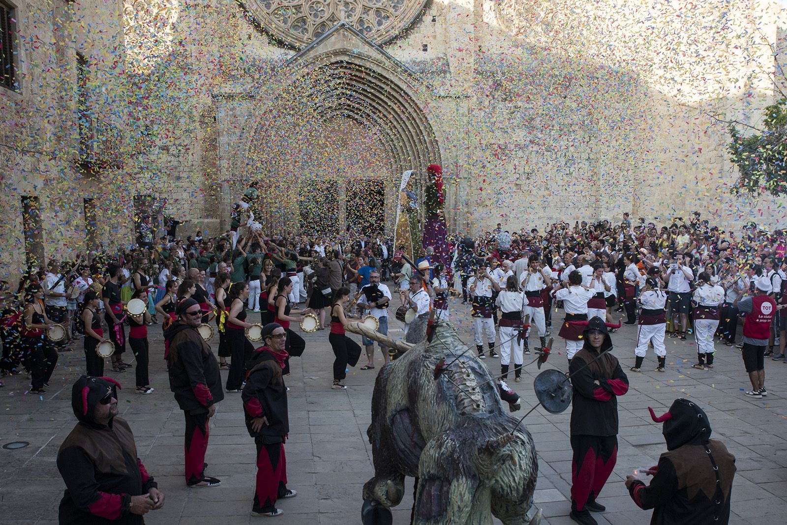 Esclat de Festa Major. FOTO: Bernat Millet (Tot Sant Cugat)