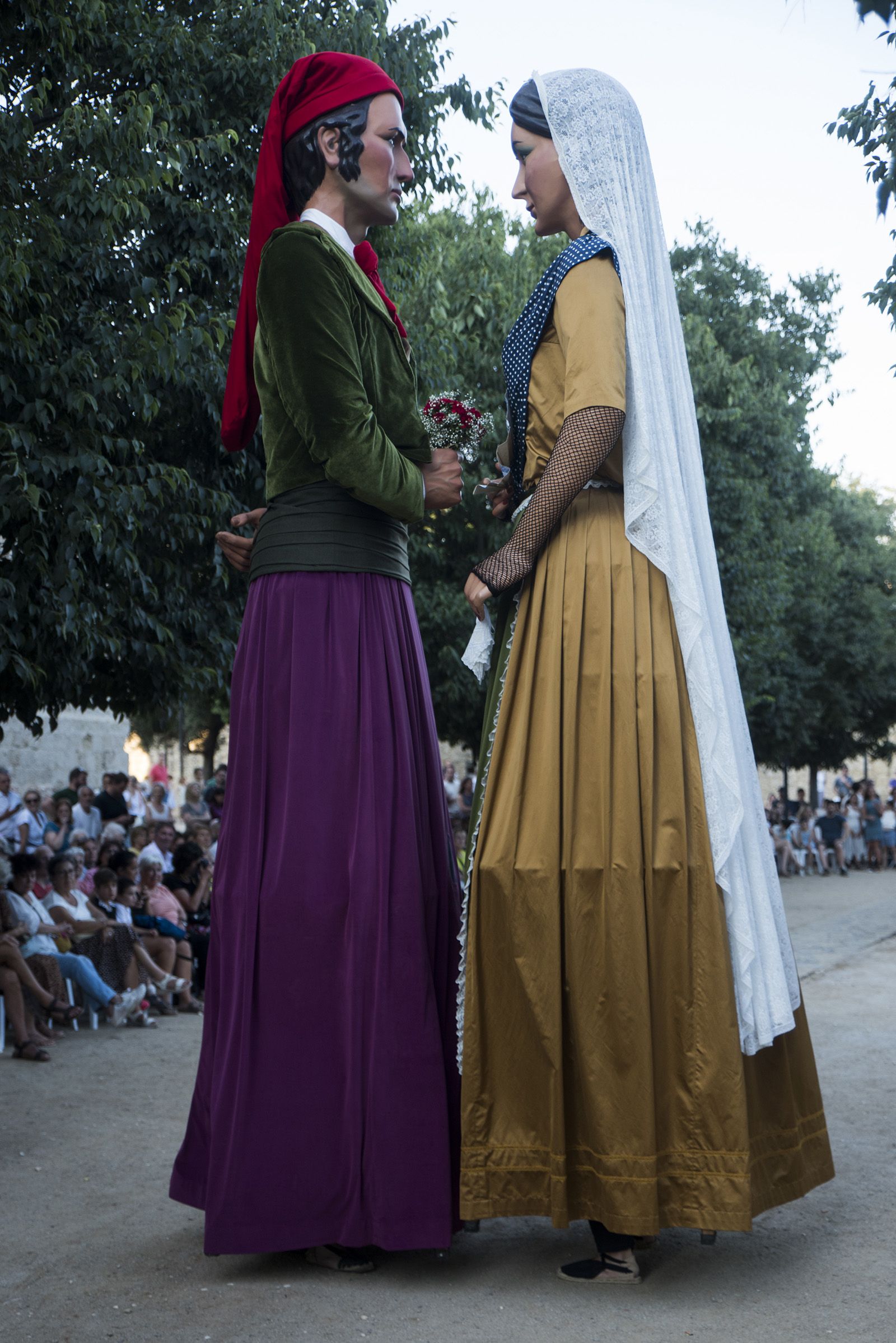 "Paga-li, Joan", ball del vano i el ram. FOTO: Bernat Millet. (Tot Sant Cugat)