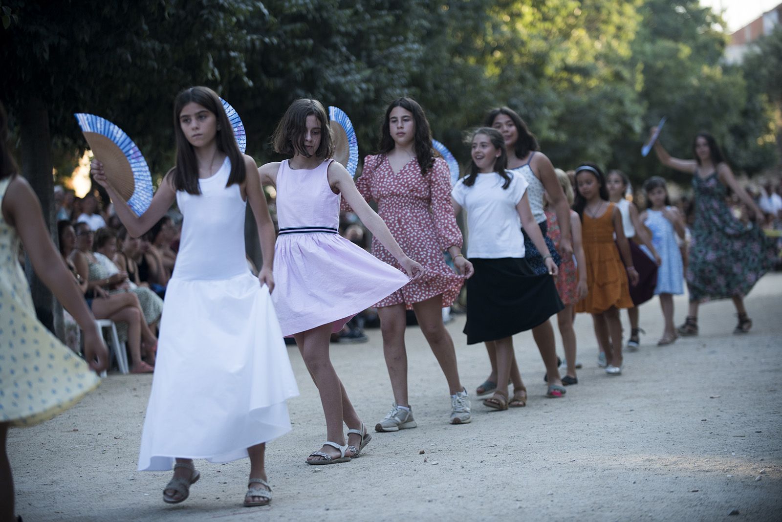 "Paga-li, Joan", ball del vano i el ram. FOTO: Bernat Millet. (Tot Sant Cugat)
