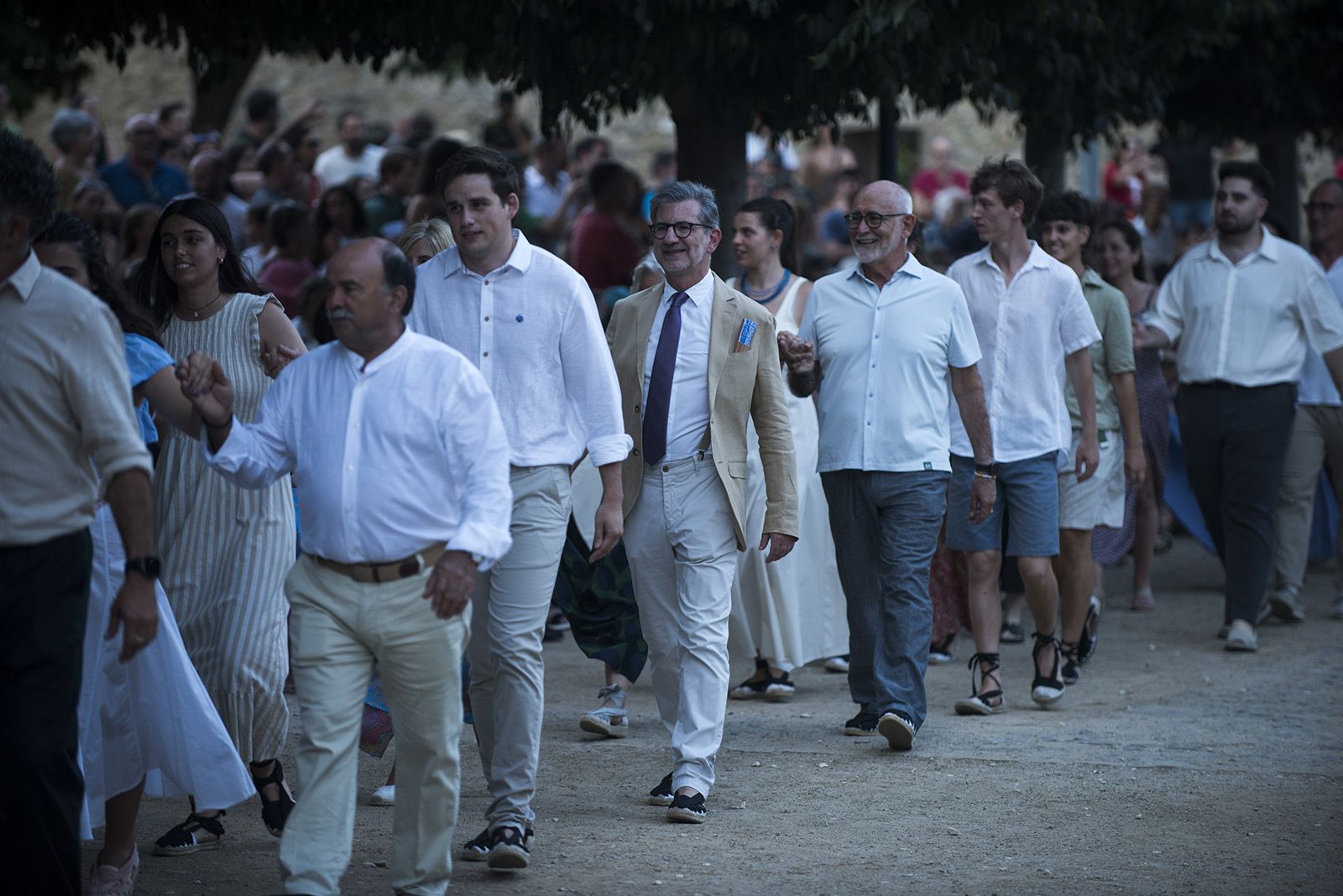 "Paga-li, Joan", ball del vano i el ram. FOTO: Bernat Millet. (Tot Sant Cugat)