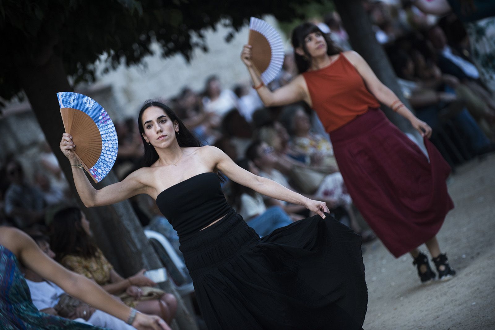"Paga-li, Joan", ball del vano i el ram. FOTO: Bernat Millet. (Tot Sant Cugat)