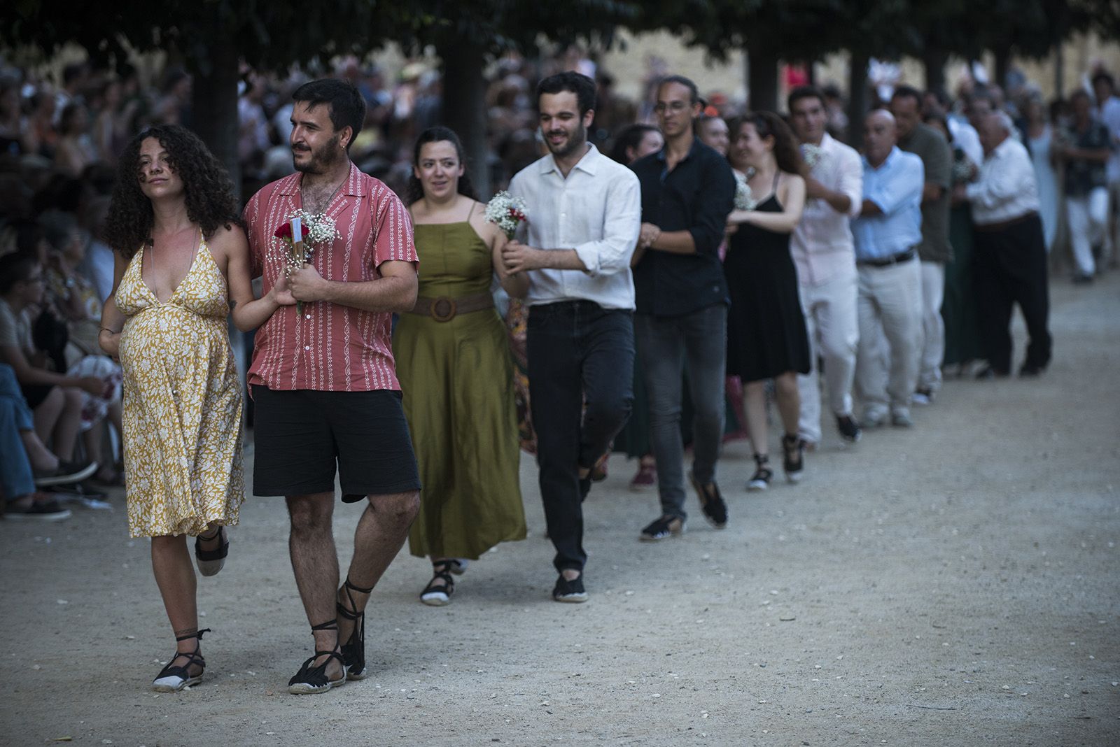 "Paga-li, Joan", ball del vano i el ram. FOTO: Bernat Millet. (Tot Sant Cugat)