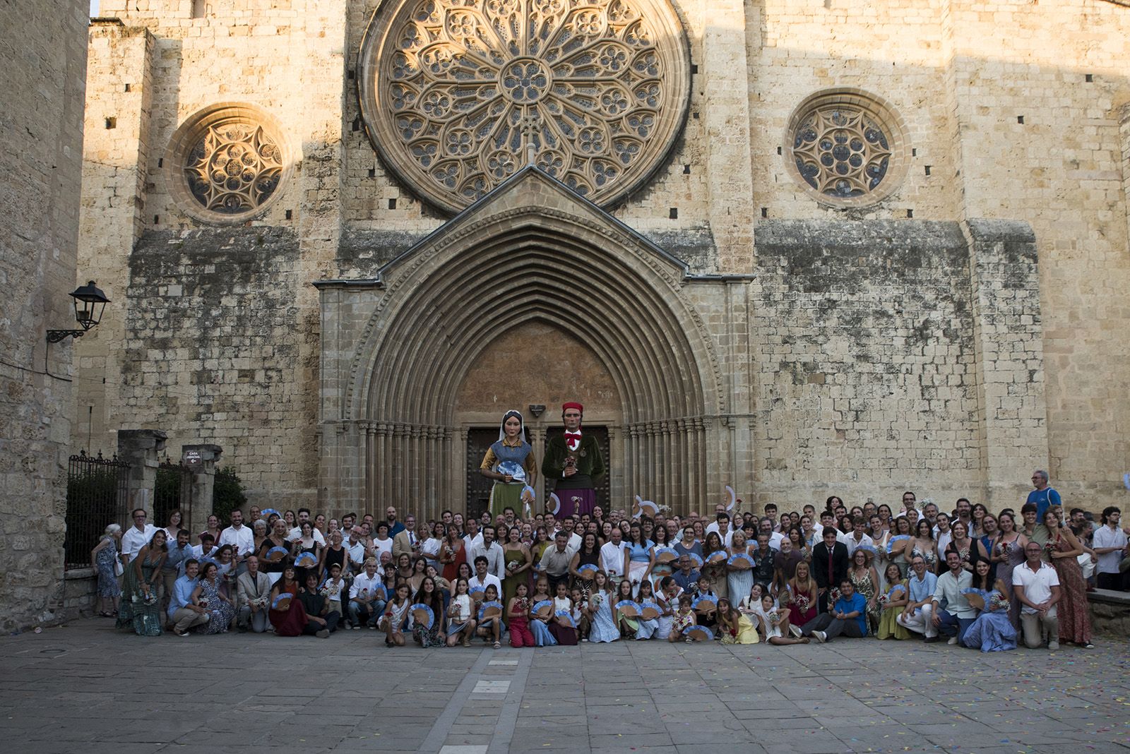 "Paga-li, Joan", ball del vano i el ram. FOTO: Bernat Millet. (Tot Sant Cugat)