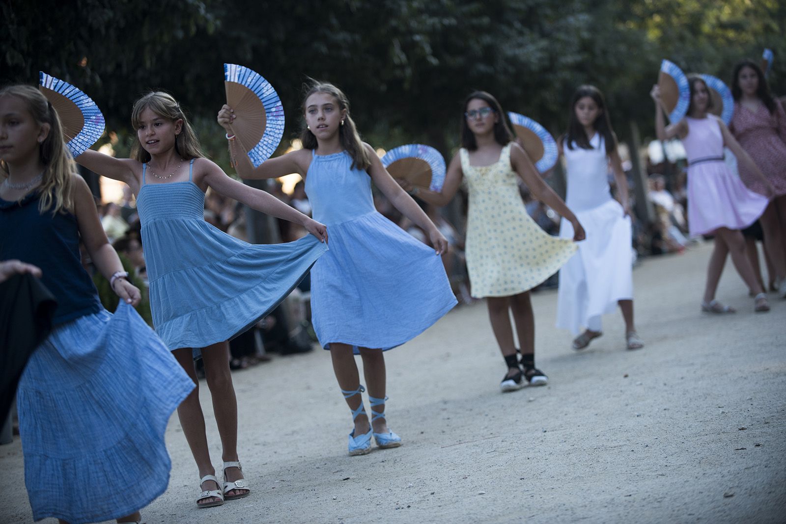 "Paga-li, Joan", ball del vano i el ram. FOTO: Bernat Millet. (Tot Sant Cugat)