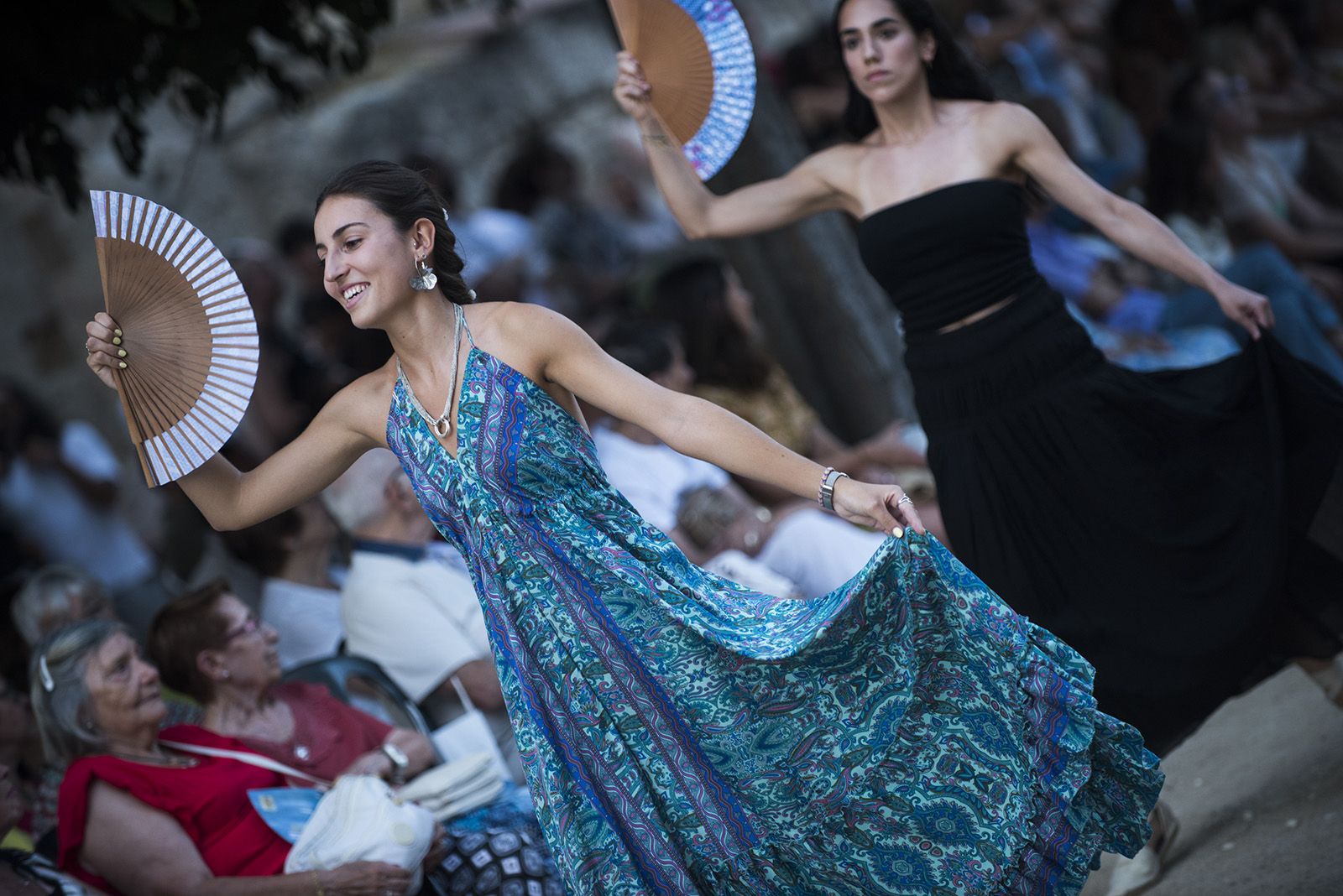 "Paga-li, Joan", ball del vano i el ram. FOTO: Bernat Millet. (Tot Sant Cugat)