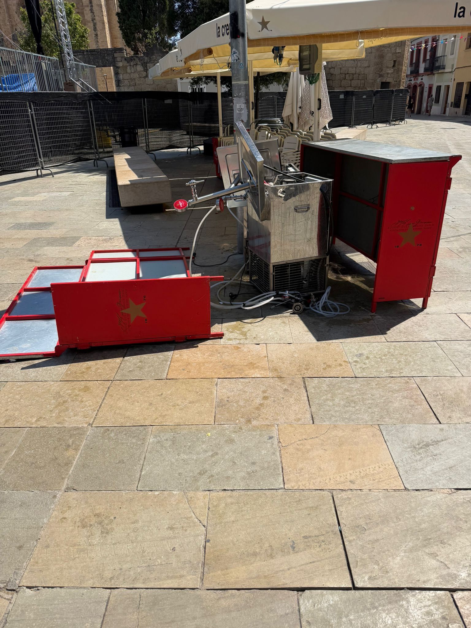 Vandalismo en la plaza de Octavià