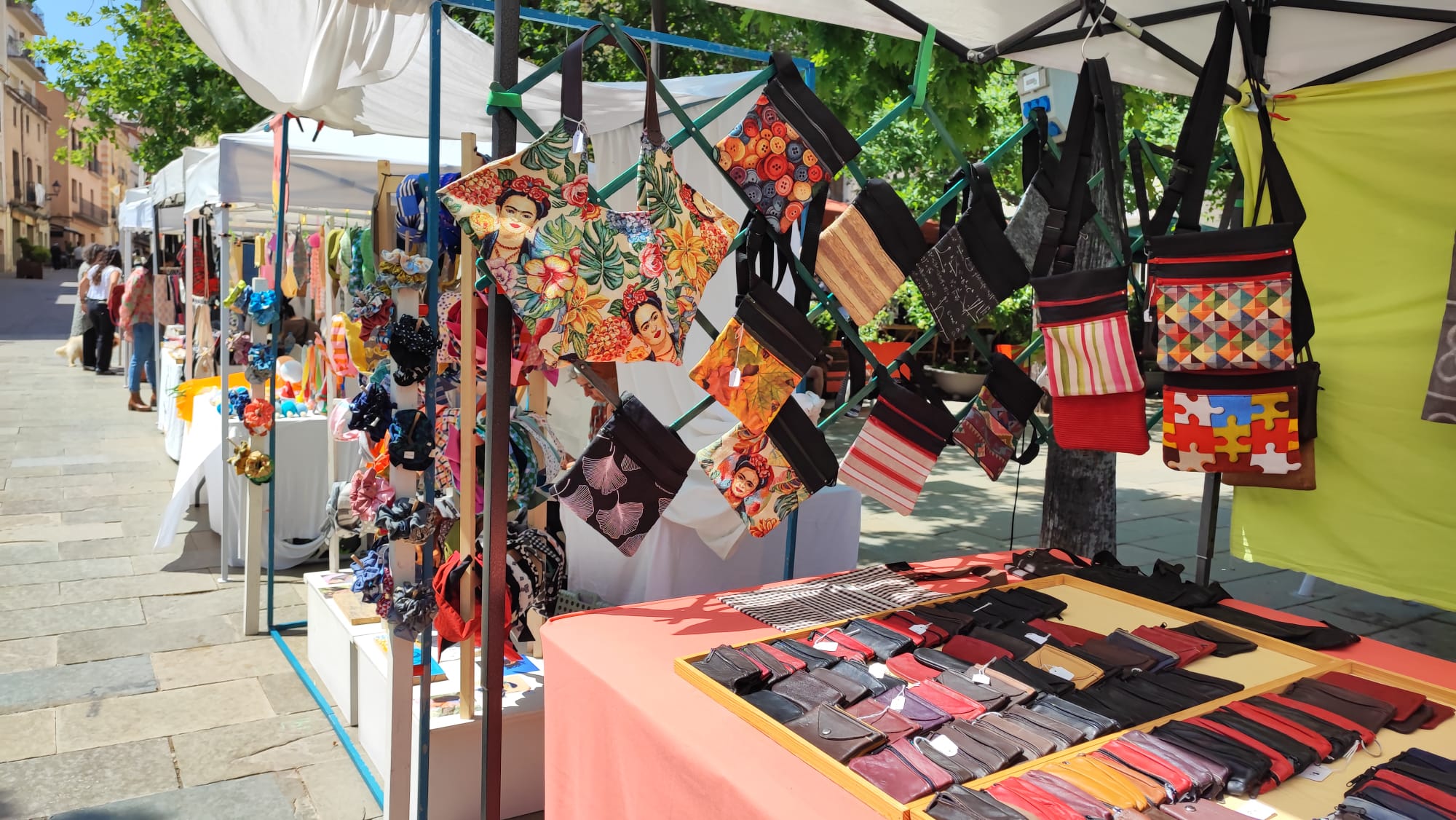 Una de les parades de les Artesans de Sant Cugat FOTO: Cedida