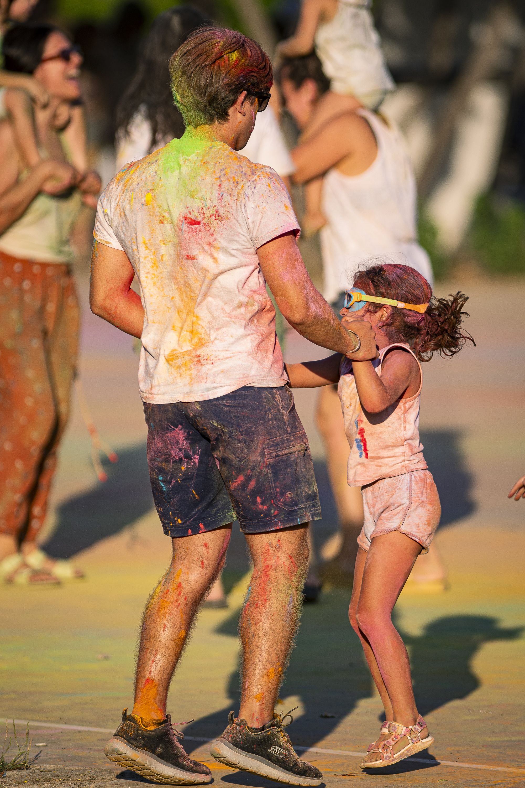 Festa Holi de la Festa Major de Mira-sol. FOTO: Pol Rodríguez (TOT Sant Cugat)