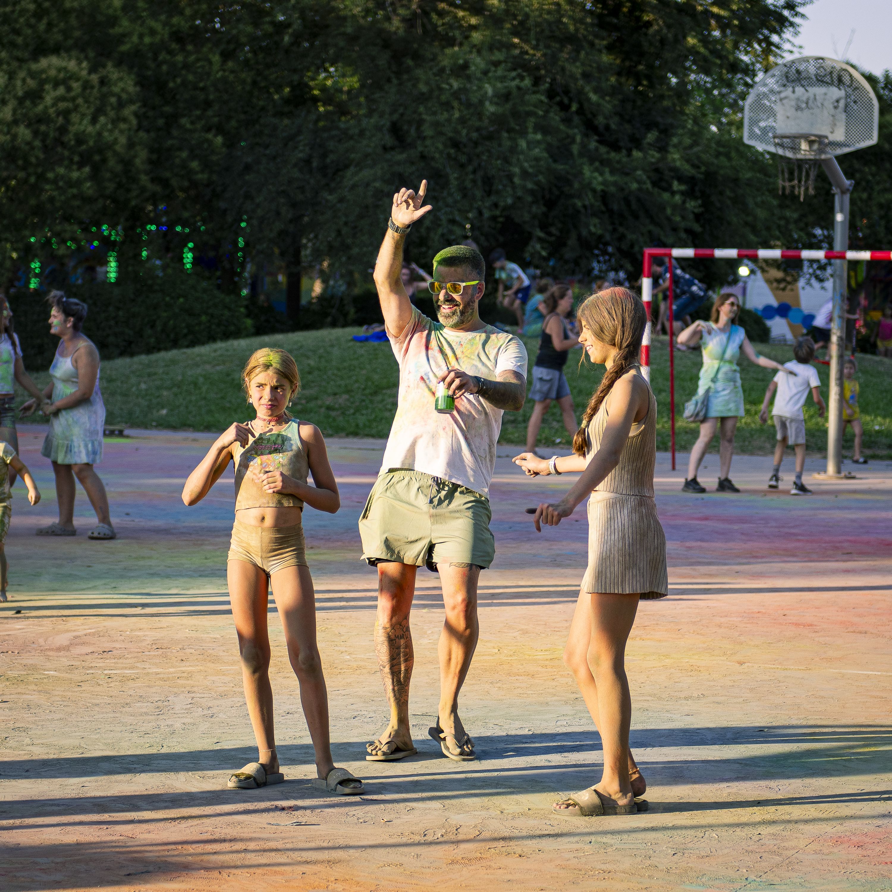 Festa Holi de la Festa Major de Mira-sol. FOTO: Pol Rodríguez (TOT Sant Cugat)