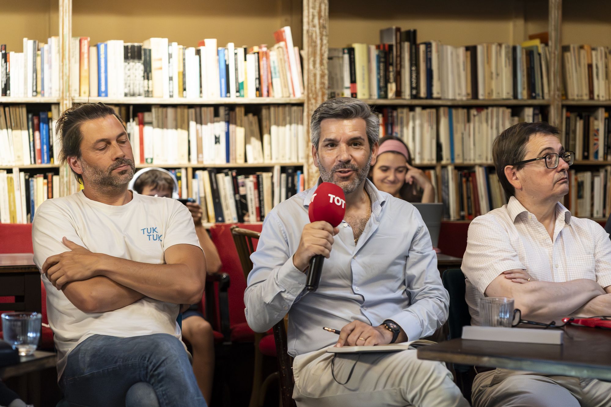 Debat a Volpelleres, Parc Central i Colomer del cicle 'Els barris al centre'. FOTO: Mireia Comas
