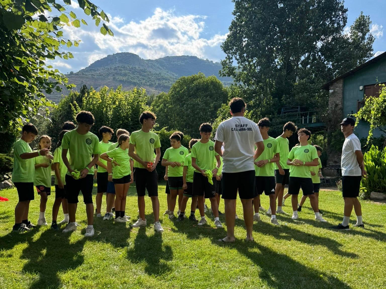 Una setmana de colònies amb el CFU Mira-sol Baco per recordar