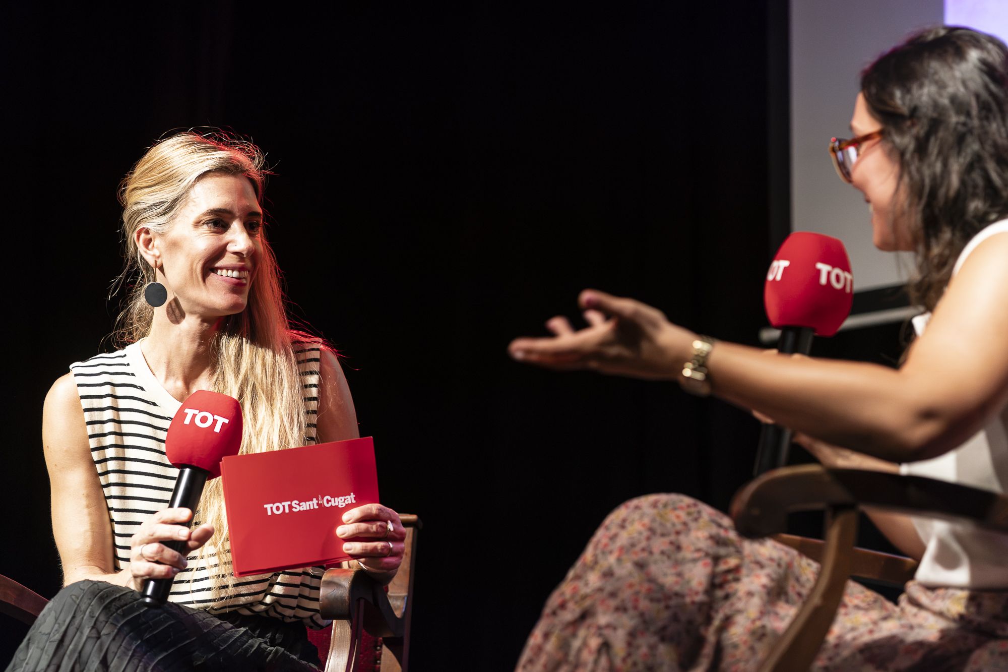 Presentació del llibre 'Si un dia tu i jo' de Carla Clavera. FOTO: Mireia Comas (TOT Sant Cugat)
