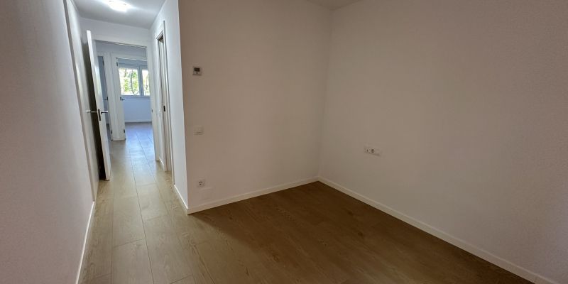Habitacions de l'habitatge de Sant Cugat disponible a la immobiliària ORGAN. FOTO: Cedida 