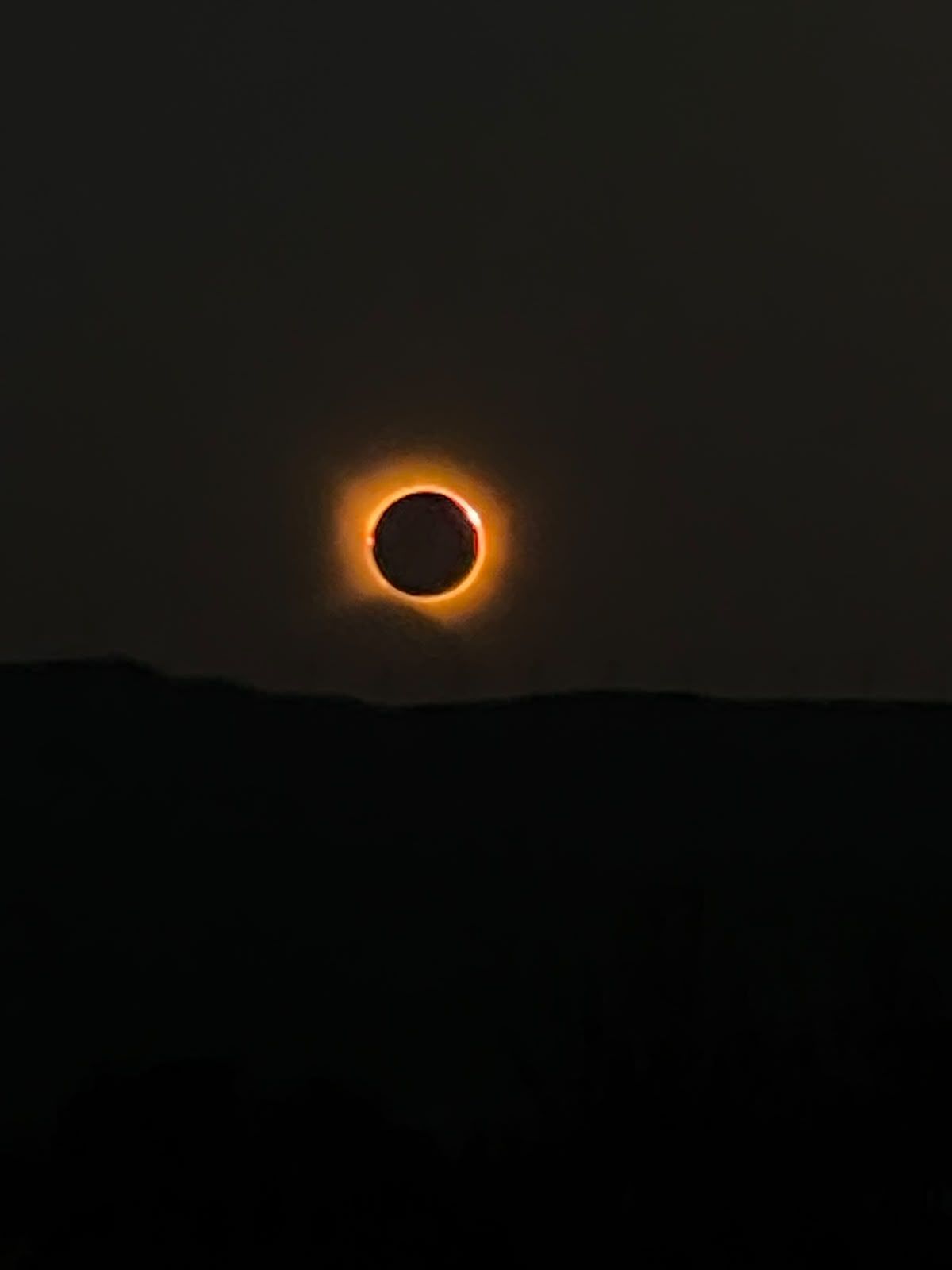 Eclipsi solar des de Montbrió del Camp. FOTO: Marta Ciurana
